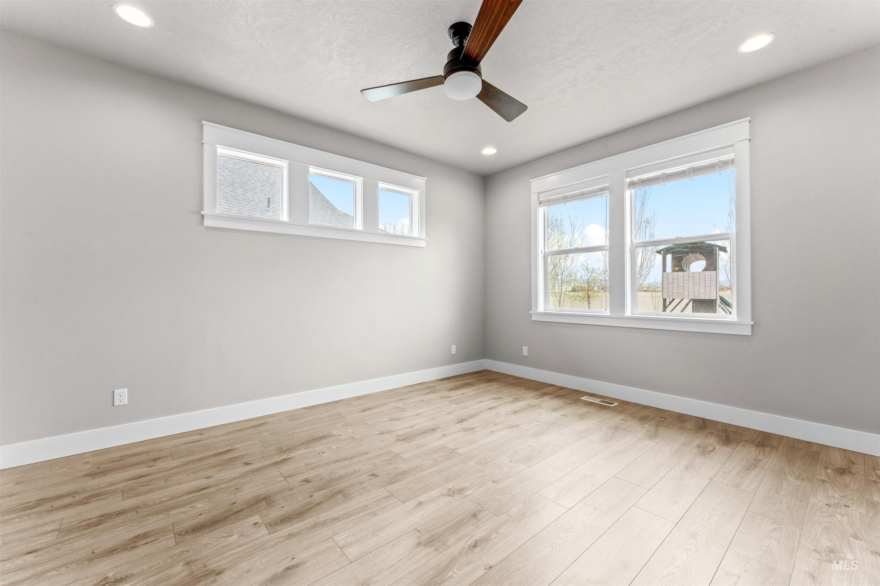 4878 N Botticelli Avenue, Meridian, Idaho 83646, 5 Bedrooms, 3.5 Bathrooms, Residential For Sale, Price $875,000,MLS 98979454