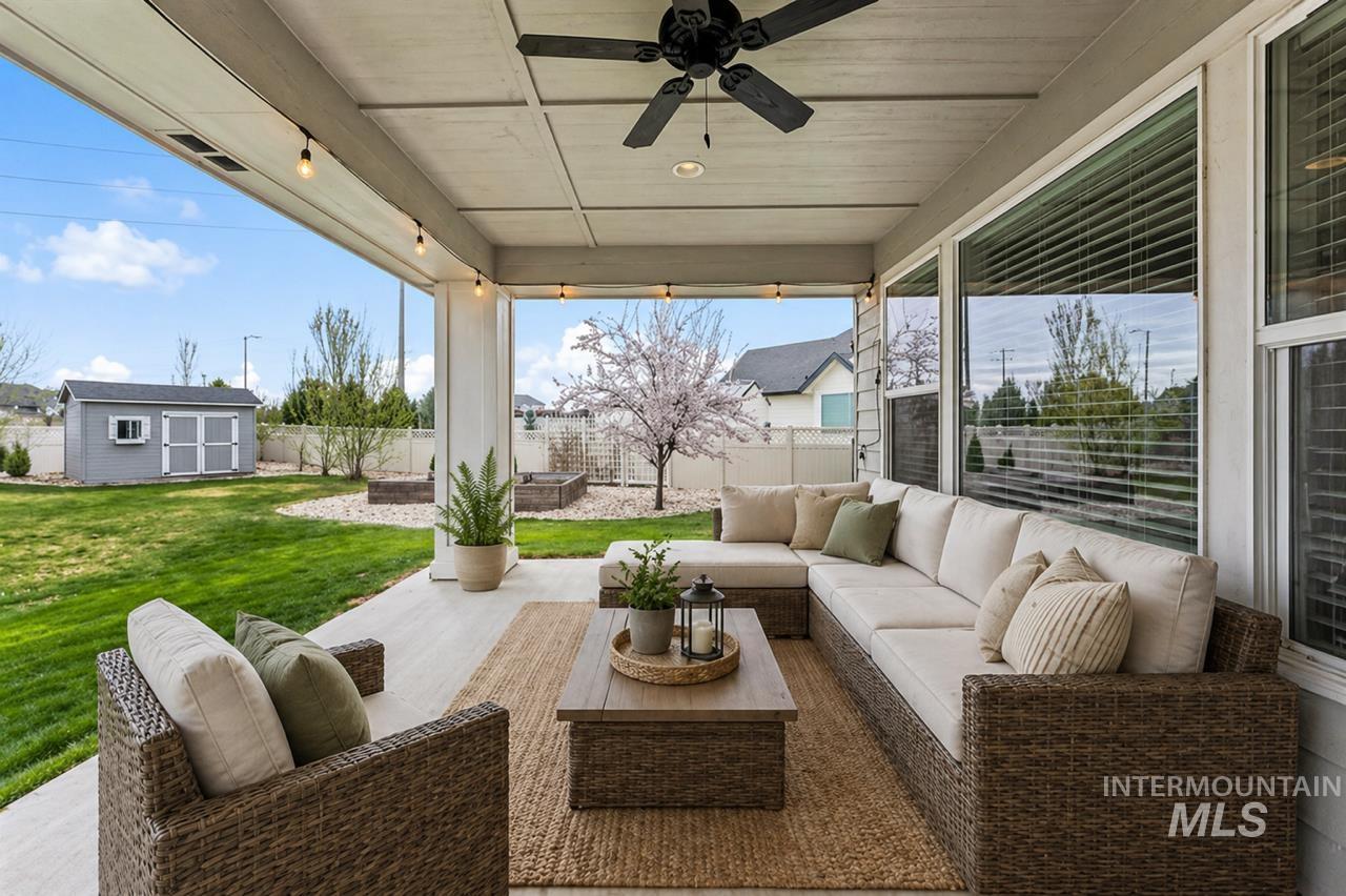 4878 N Botticelli Avenue, Meridian, Idaho 83646, 5 Bedrooms, 3.5 Bathrooms, Residential For Sale, Price $875,000,MLS 98979454
