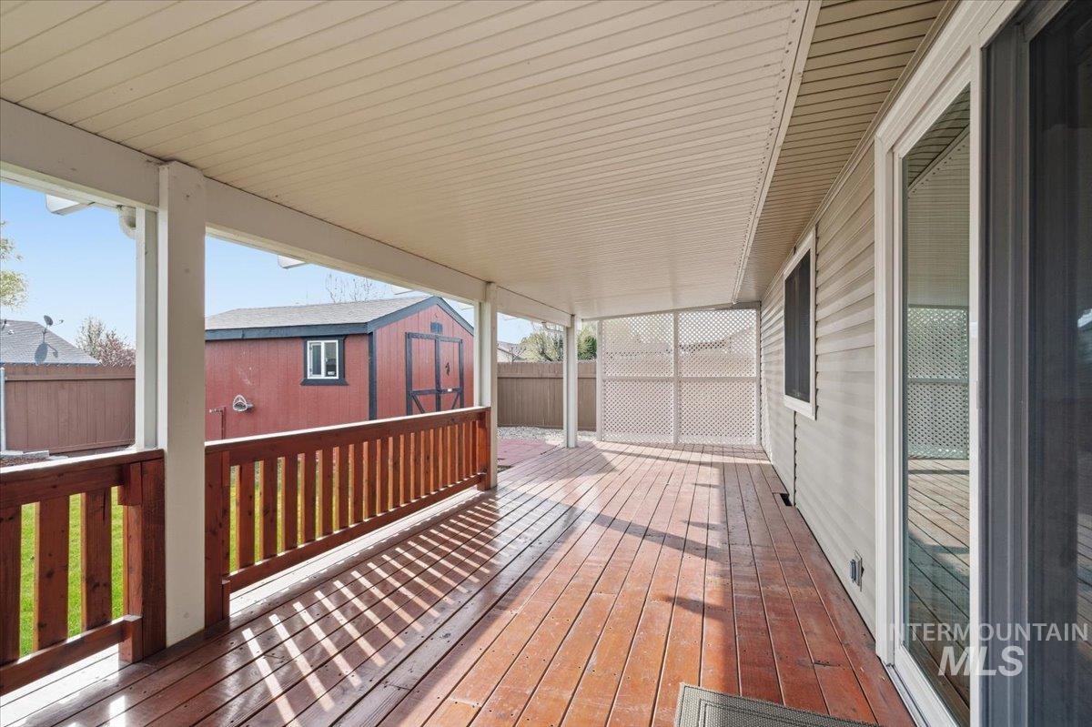 5605 Buckboard Ave, Caldwell, Idaho 83607, 3 Bedrooms, 2 Bathrooms, Residential For Sale, Price $347,900,MLS 98979455