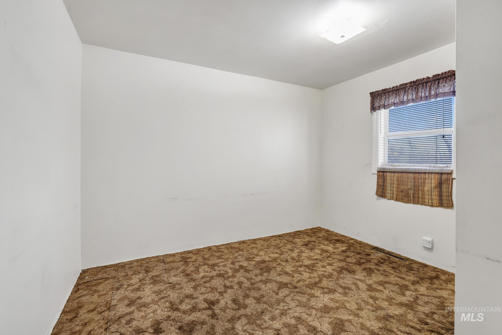 415 Adams St, Twin Falls, Idaho 83301, 3 Bedrooms, 1 Bathroom, Residential For Sale, Price $249,900,MLS 98979456