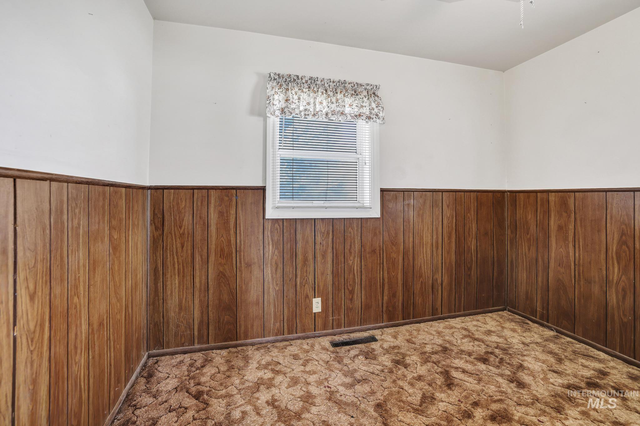 415 Adams St, Twin Falls, Idaho 83301, 3 Bedrooms, 1 Bathroom, Residential For Sale, Price $249,900,MLS 98979456