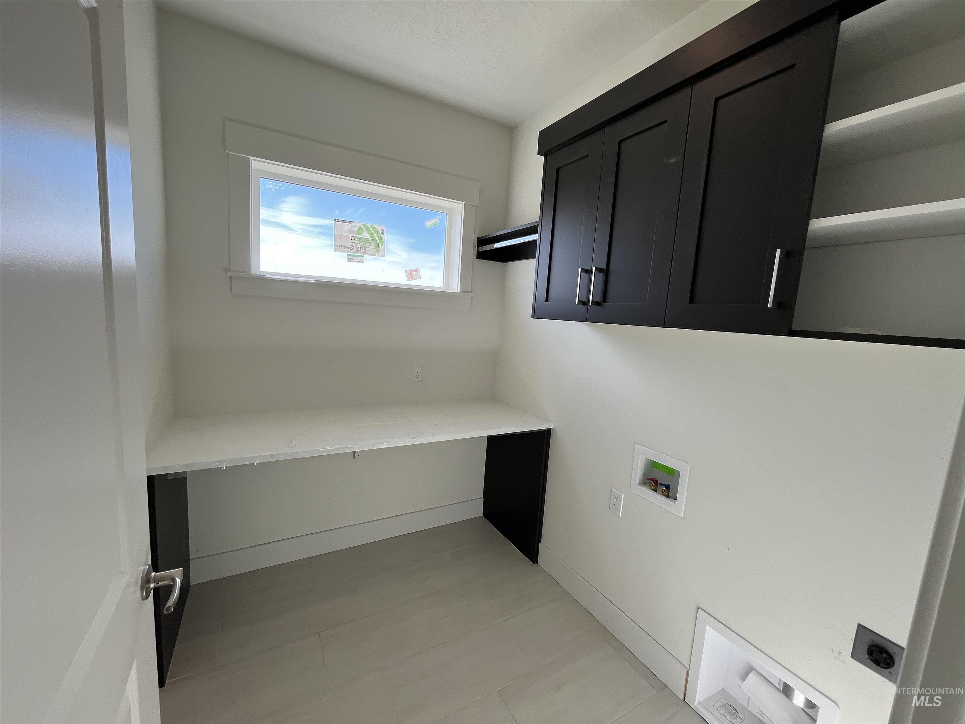 375 S Bumper Way, Boise, Idaho 83716, 4 Bedrooms, 2.5 Bathrooms, Residential For Sale, Price $599,900, 98979457