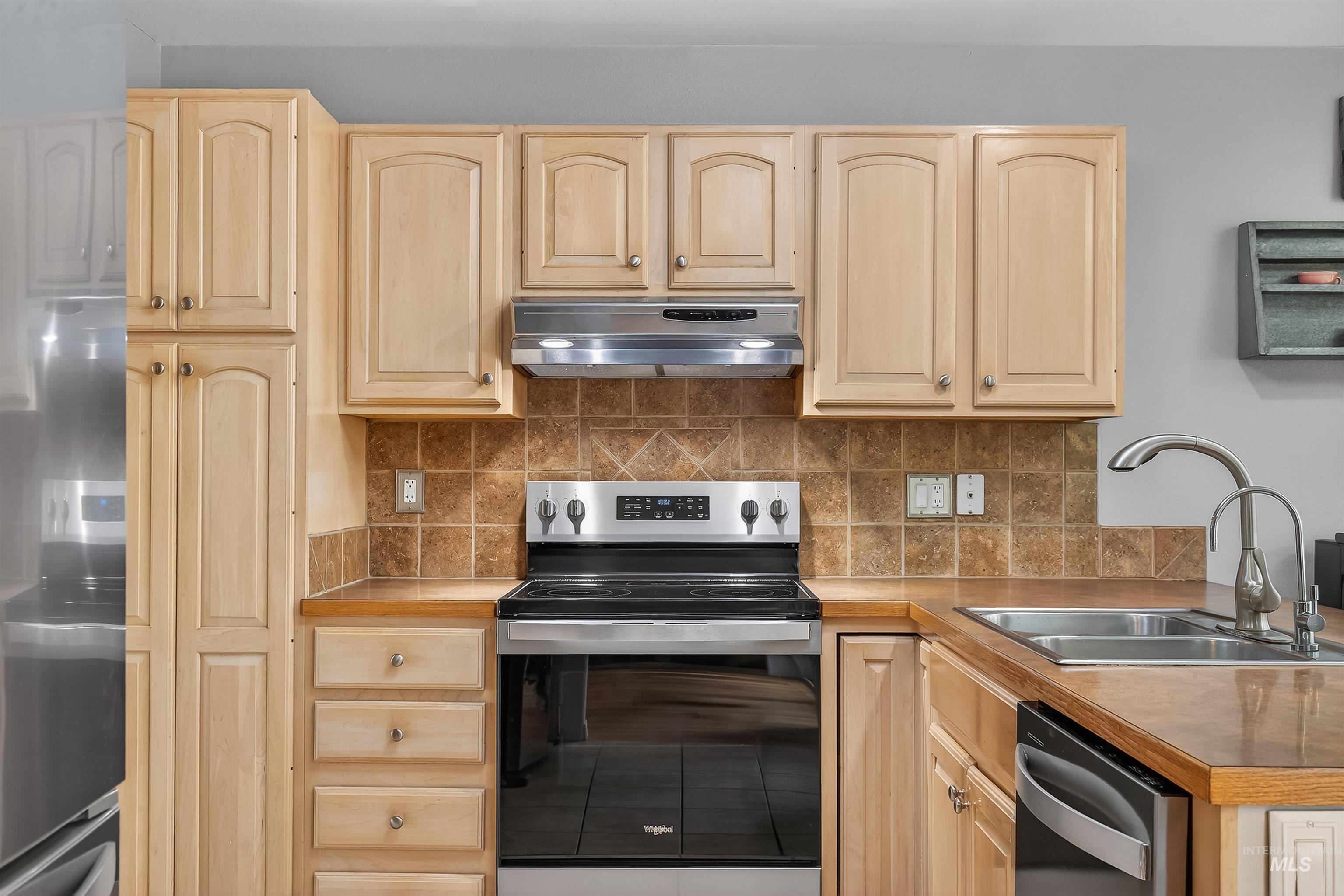 1691 Appaloosa Rd, Moscow, Idaho 83843, 3 Bedrooms, 3 Bathrooms, Residential For Sale, Price $549,000,MLS 98979458