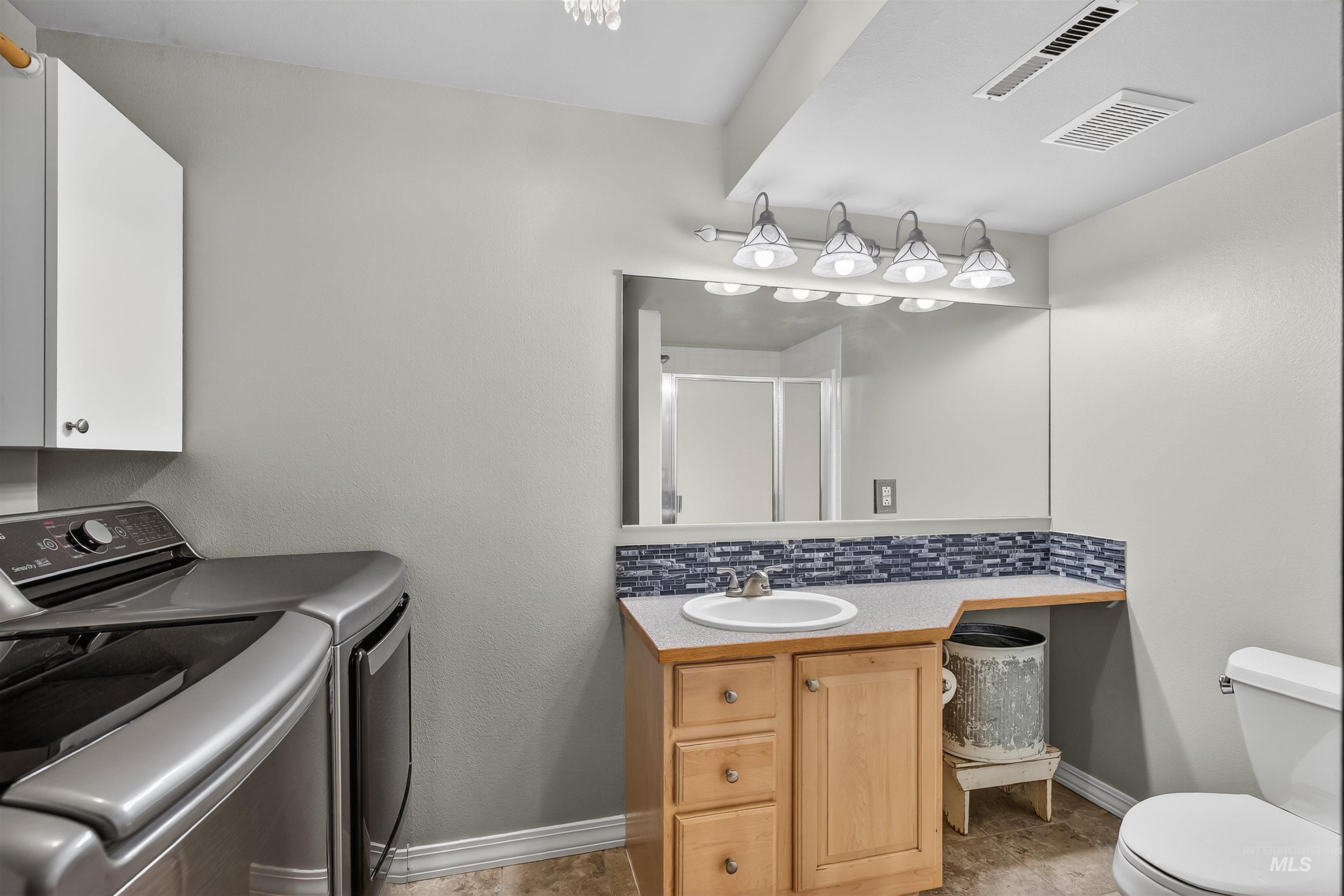 1691 Appaloosa Rd, Moscow, Idaho 83843, 3 Bedrooms, 3 Bathrooms, Residential For Sale, Price $549,000,MLS 98979458