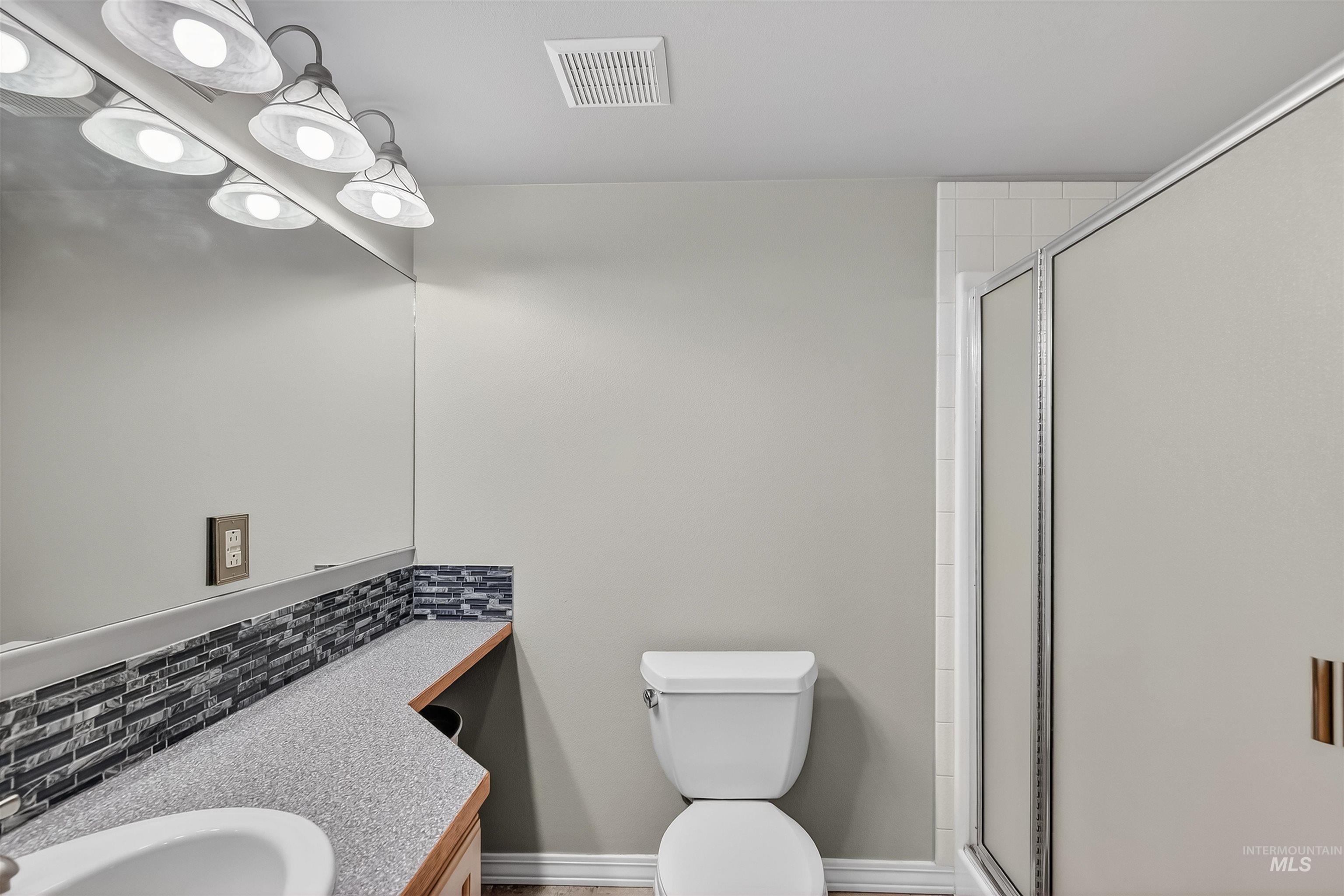 1691 Appaloosa Rd, Moscow, Idaho 83843, 3 Bedrooms, 3 Bathrooms, Residential For Sale, Price $549,000,MLS 98979458