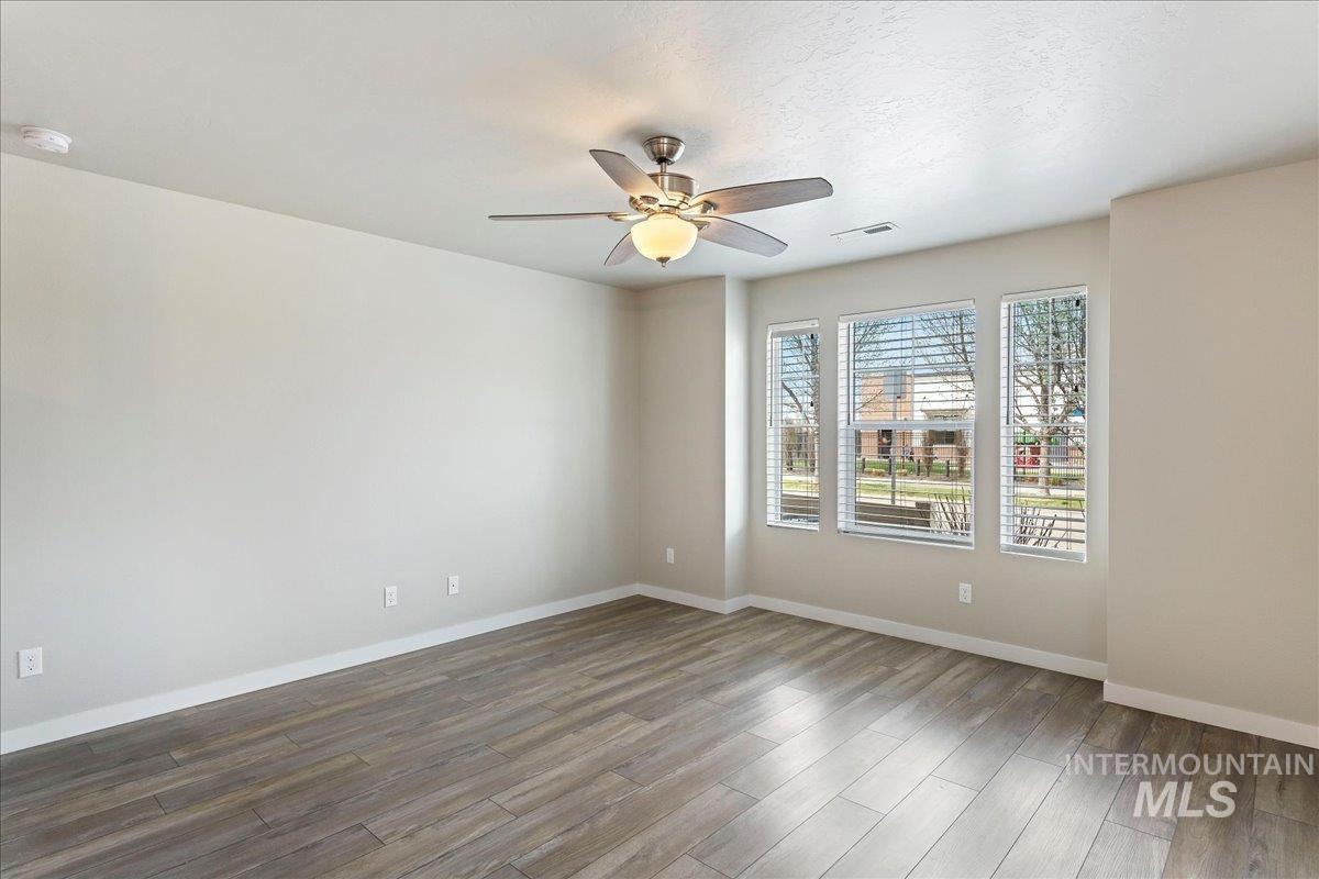 2517 E Goldstone St, Meridian, Idaho 83642-5374, 2 Bedrooms, 2.5 Bathrooms, Residential For Sale, Price $354,990,MLS 98979459