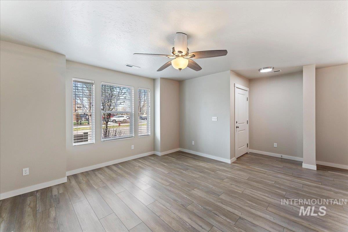 2517 E Goldstone St, Meridian, Idaho 83642-5374, 2 Bedrooms, 2.5 Bathrooms, Residential For Sale, Price $354,990,MLS 98979459