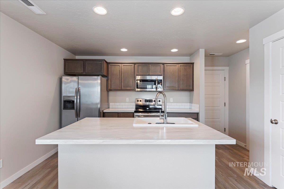 2517 E Goldstone St, Meridian, Idaho 83642-5374, 2 Bedrooms, 2.5 Bathrooms, Residential For Sale, Price $354,990,MLS 98979459