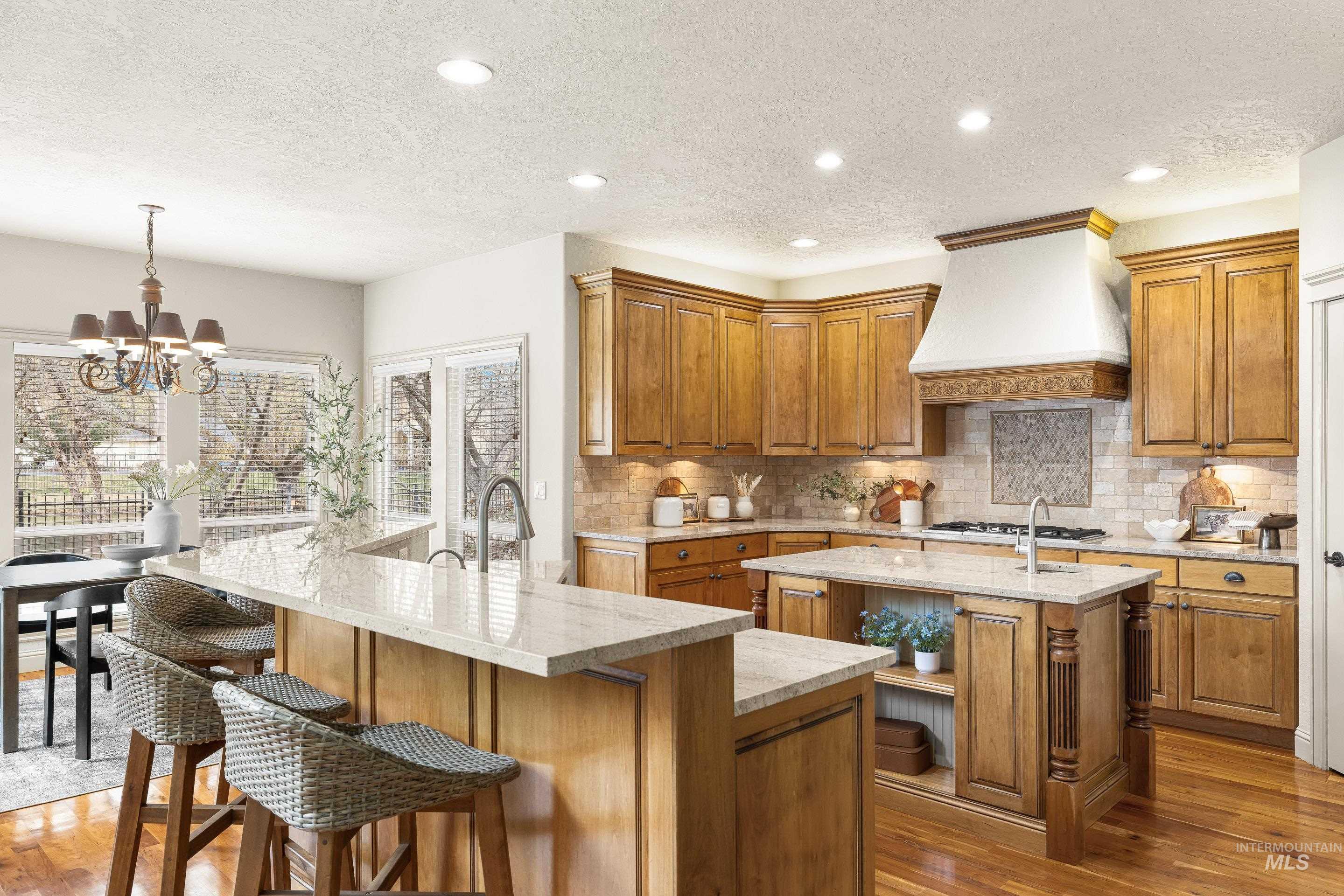 566 E Greencreek Ct, Eagle, Idaho 83616, 5 Bedrooms, 3.5 Bathrooms, Residential For Sale, Price $1,149,500, 98979464