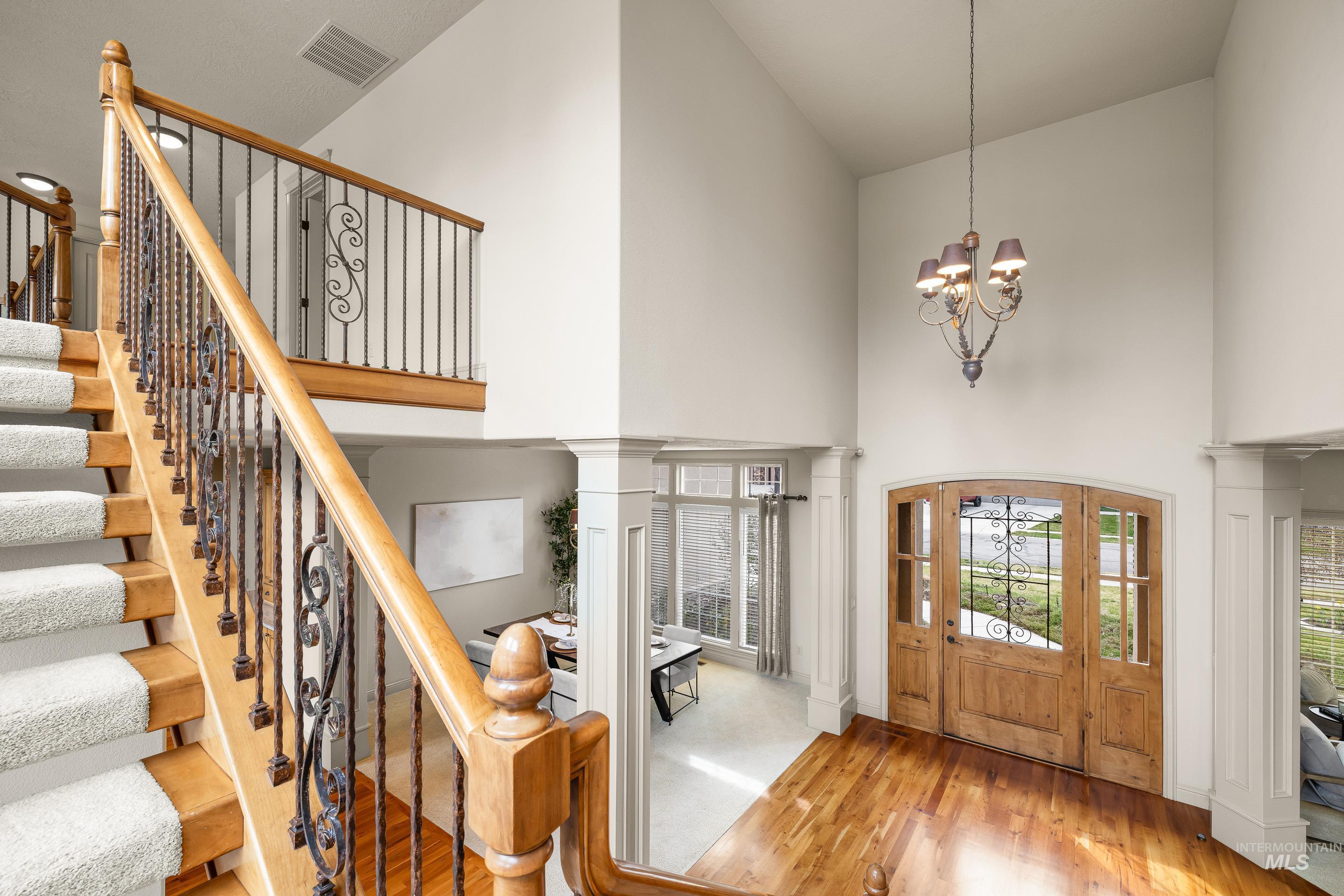 566 E Greencreek Ct, Eagle, Idaho 83616, 5 Bedrooms, 3.5 Bathrooms, Residential For Sale, Price $1,149,500, 98979464