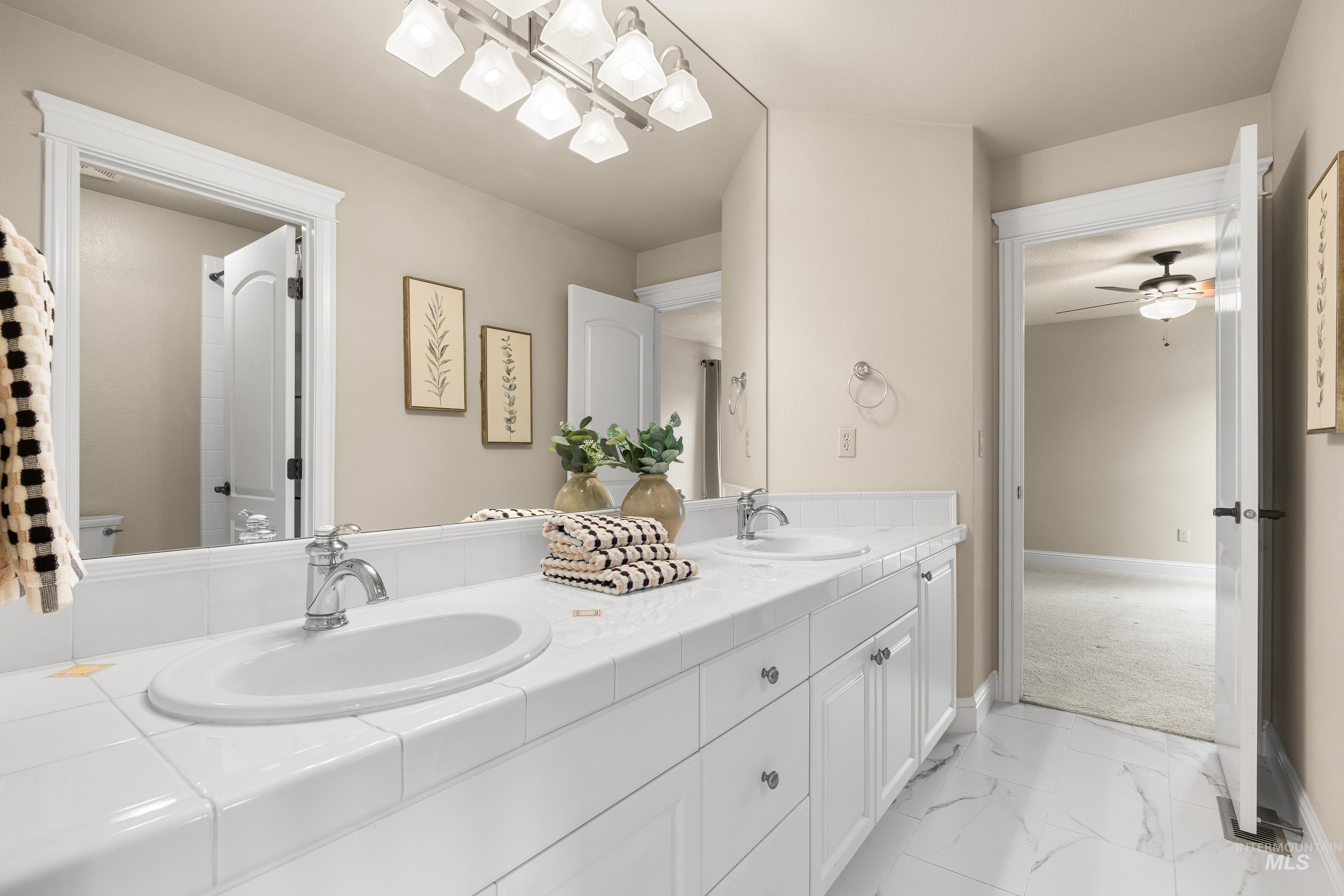 566 E Greencreek Ct, Eagle, Idaho 83616, 5 Bedrooms, 3.5 Bathrooms, Residential For Sale, Price $1,149,500, 98979464