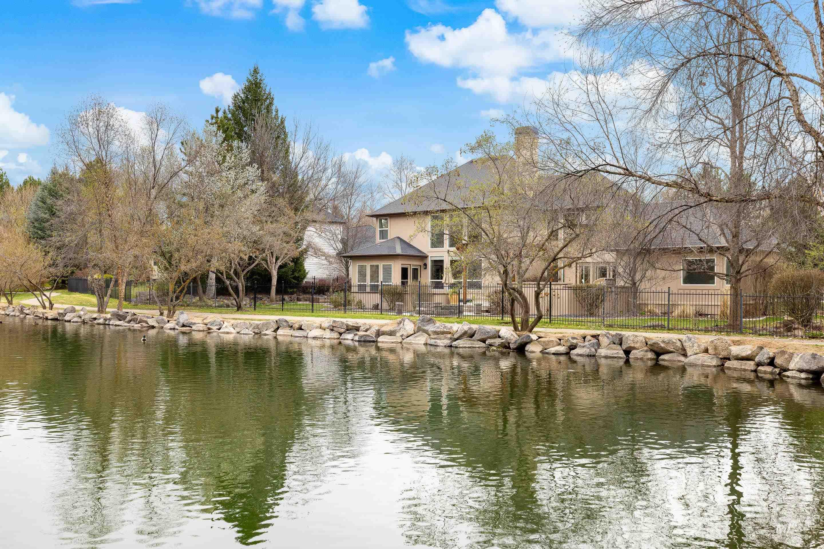 566 E Greencreek Ct, Eagle, Idaho 83616, 5 Bedrooms, 3.5 Bathrooms, Residential For Sale, Price $1,149,500, 98979464