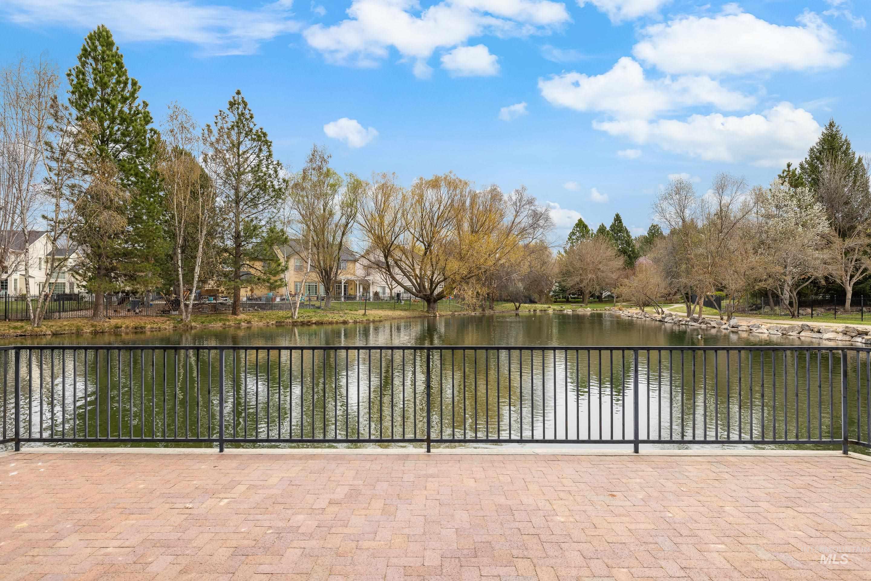 566 E Greencreek Ct, Eagle, Idaho 83616, 5 Bedrooms, 3.5 Bathrooms, Residential For Sale, Price $1,149,500, 98979464