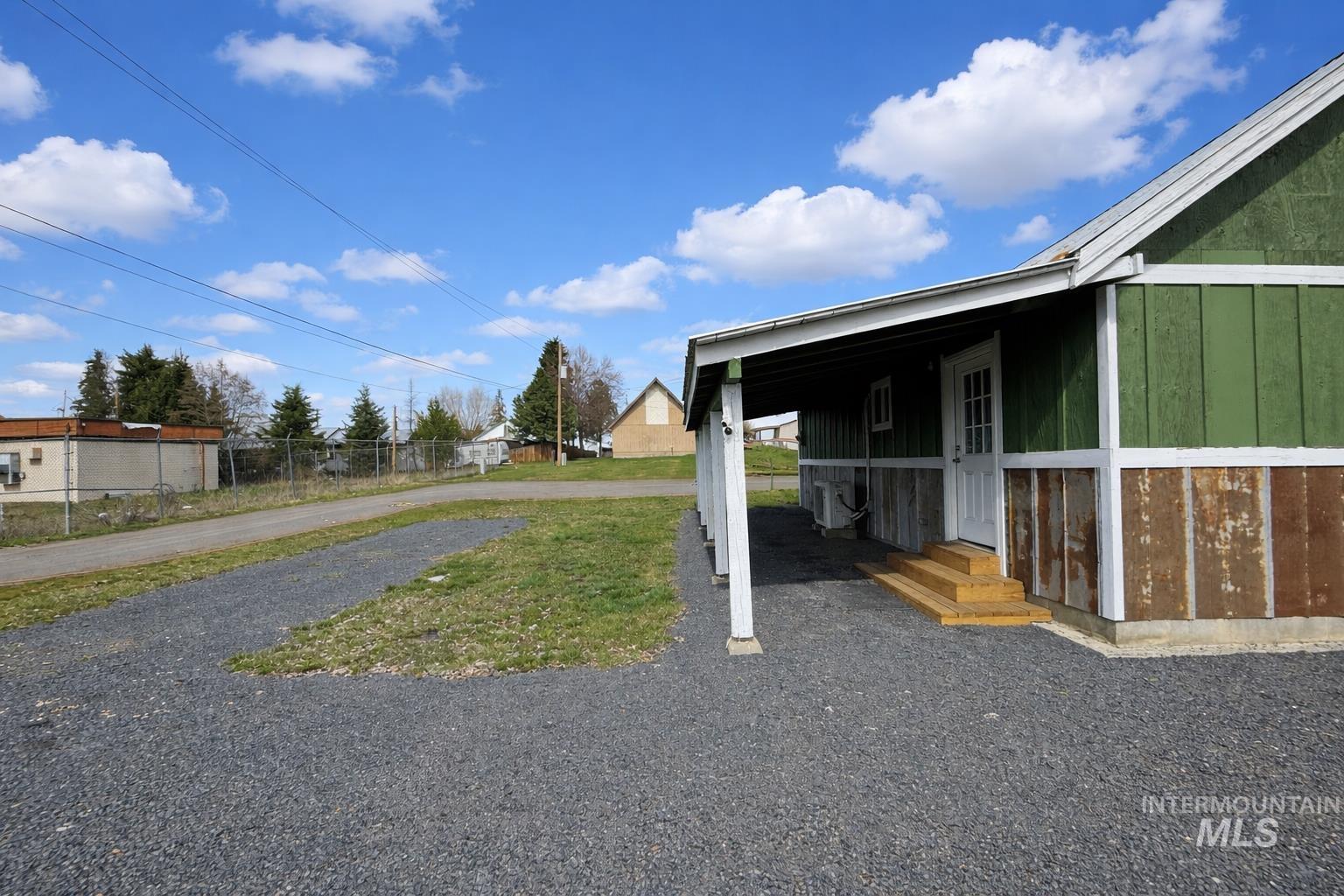 205 N Main St, Weippe, Idaho 83553, 0.5 Bathroom, Residential For Sale, Price $169,900,MLS 98979465