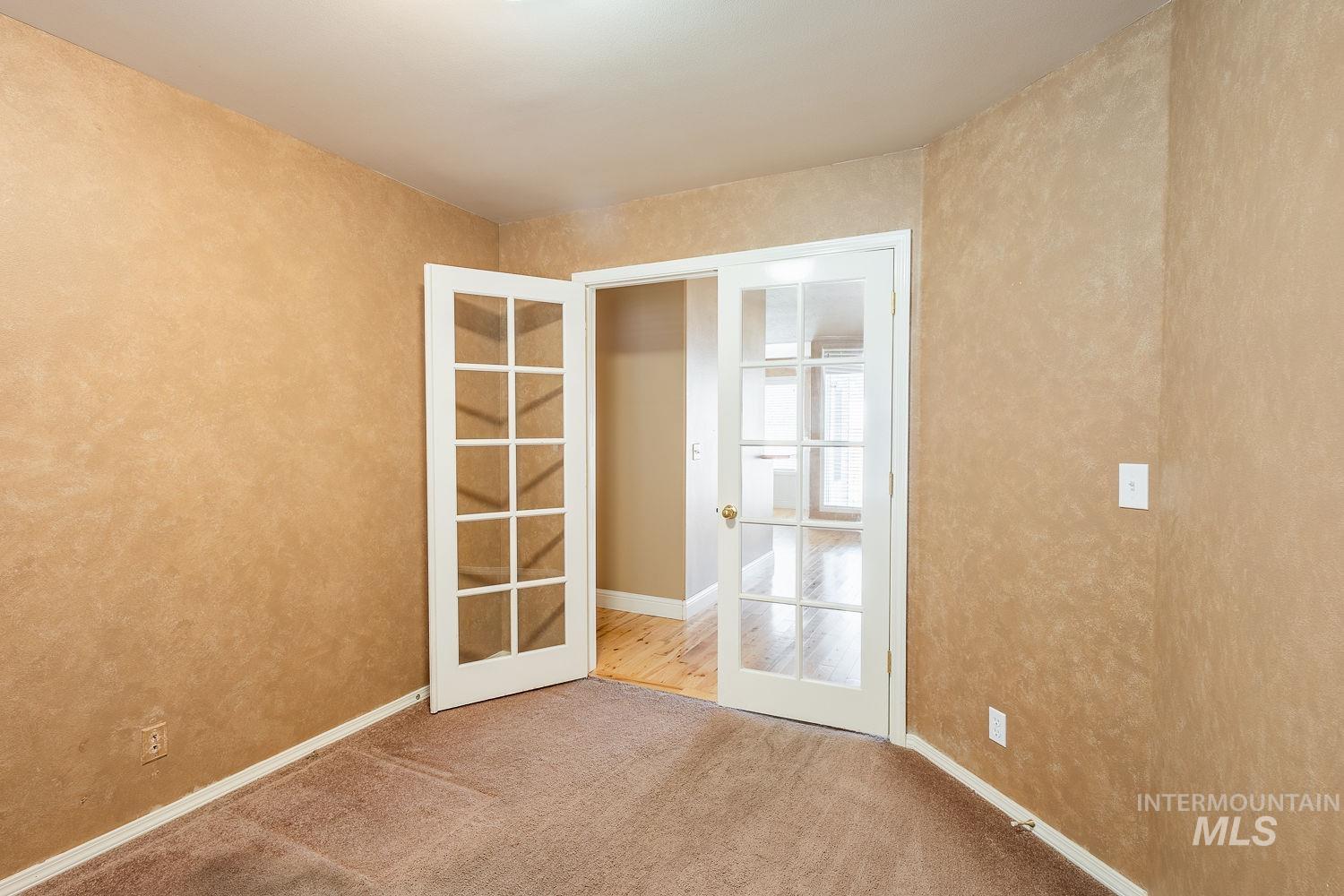 235 S Alcove Ave, Star, Idaho 83669, 3 Bedrooms, 2 Bathrooms, Residential For Sale, Price $450,000,MLS 98979468