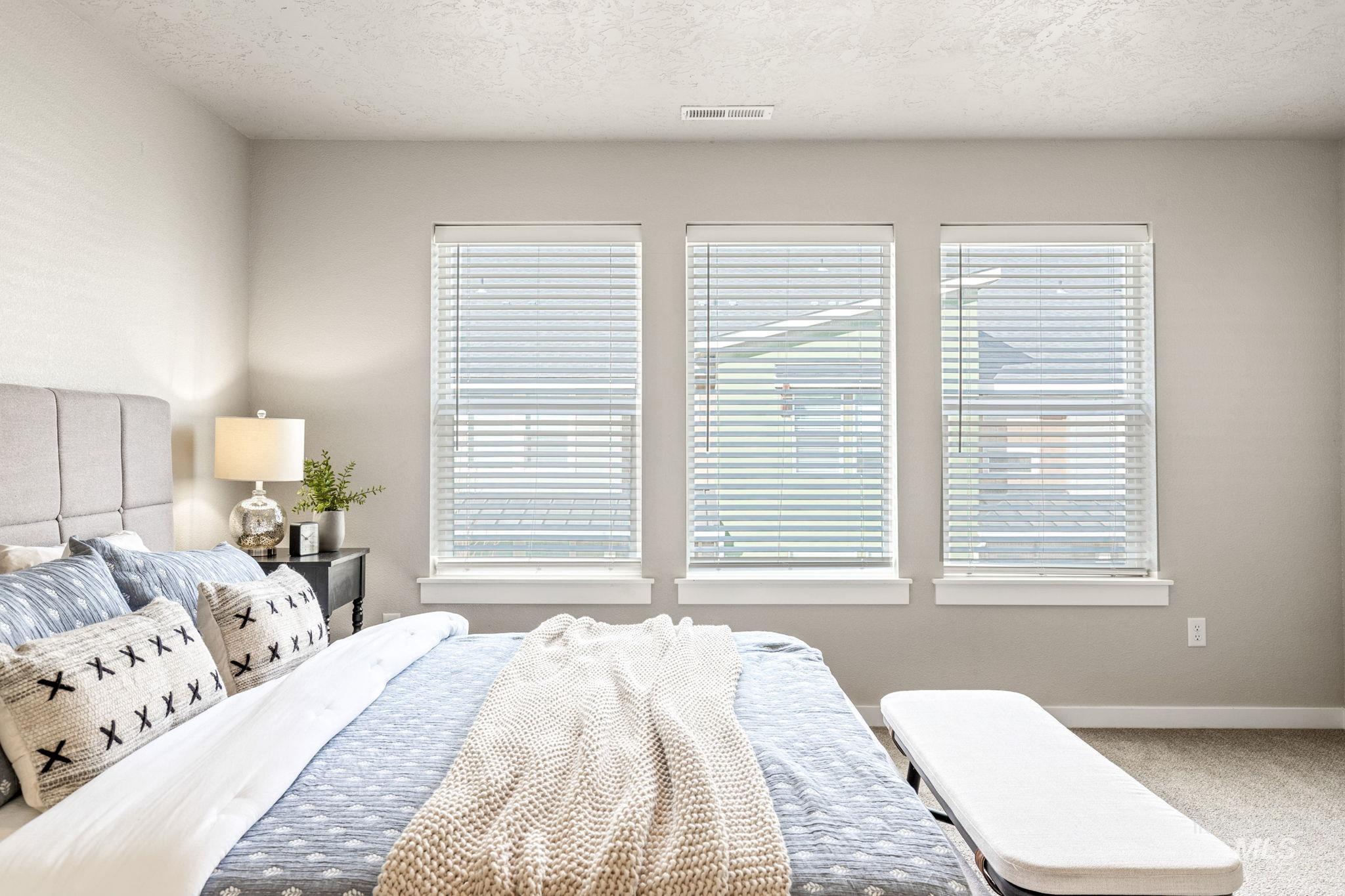 407 N Tessa Lane, Meridian, Idaho 83642, 3 Bedrooms, 2.5 Bathrooms, Residential For Sale, Price $399,900,MLS 98979470