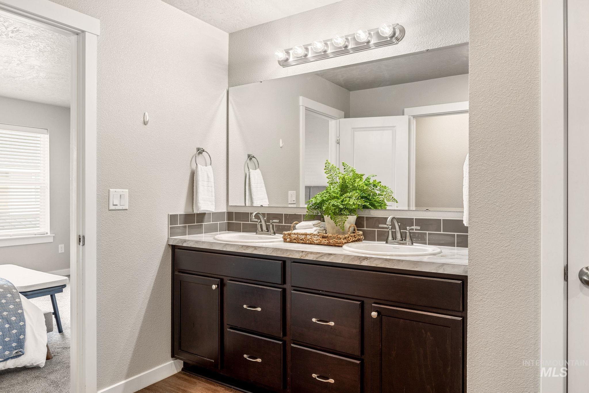 407 N Tessa Lane, Meridian, Idaho 83642, 3 Bedrooms, 2.5 Bathrooms, Residential For Sale, Price $399,900,MLS 98979470