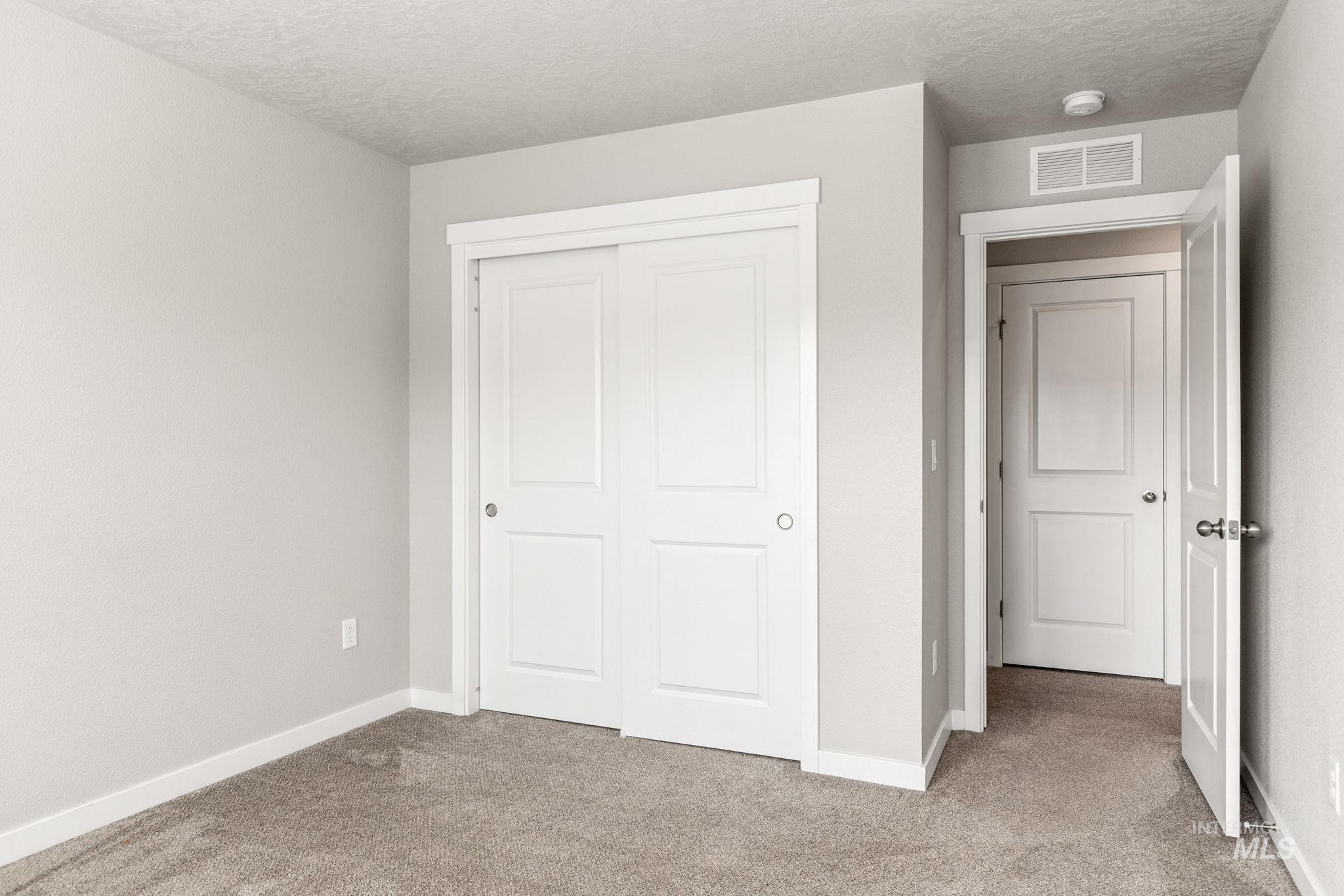 407 N Tessa Lane, Meridian, Idaho 83642, 3 Bedrooms, 2.5 Bathrooms, Residential For Sale, Price $399,900,MLS 98979470