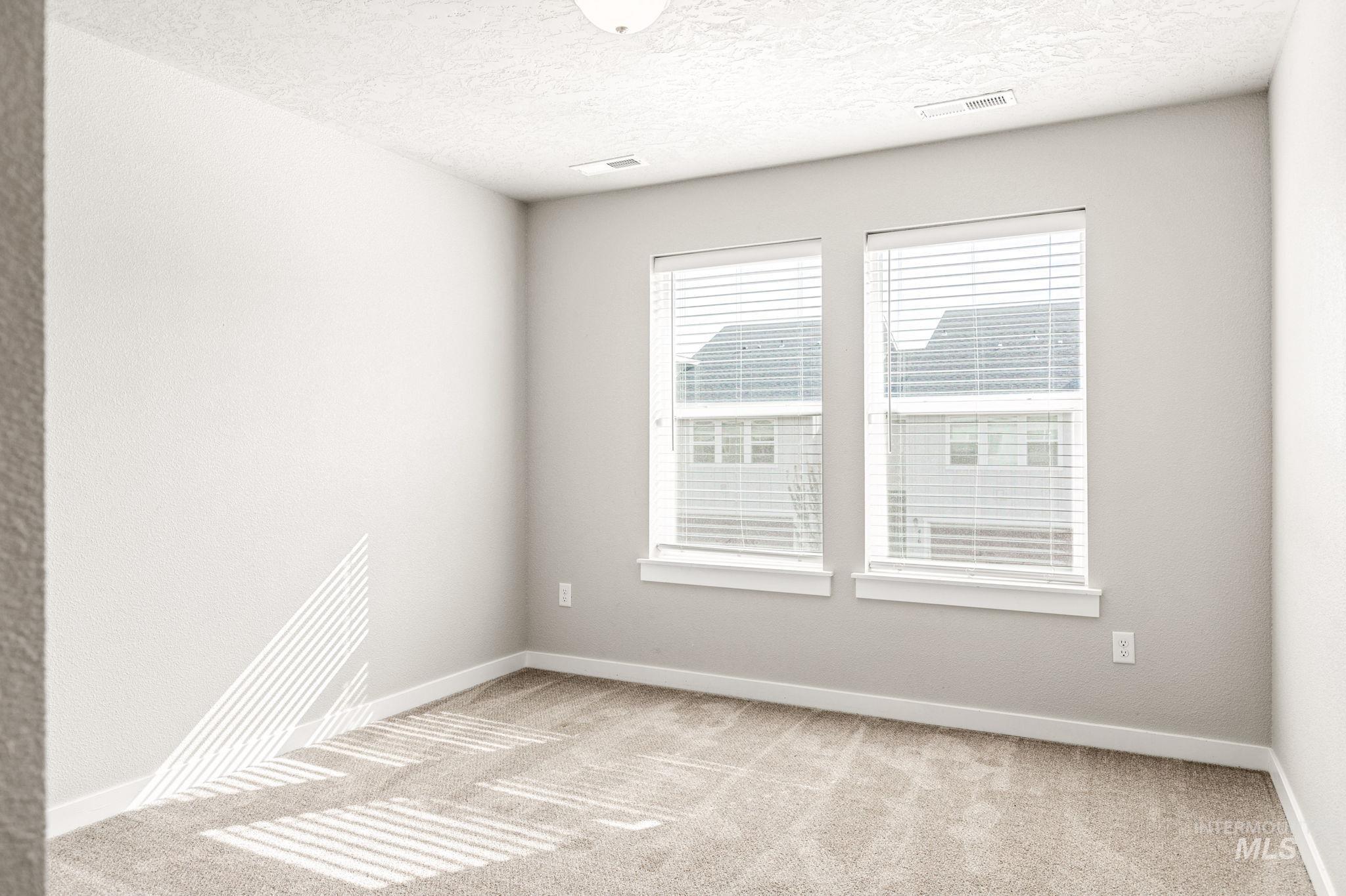 407 N Tessa Lane, Meridian, Idaho 83642, 3 Bedrooms, 2.5 Bathrooms, Residential For Sale, Price $399,900,MLS 98979470