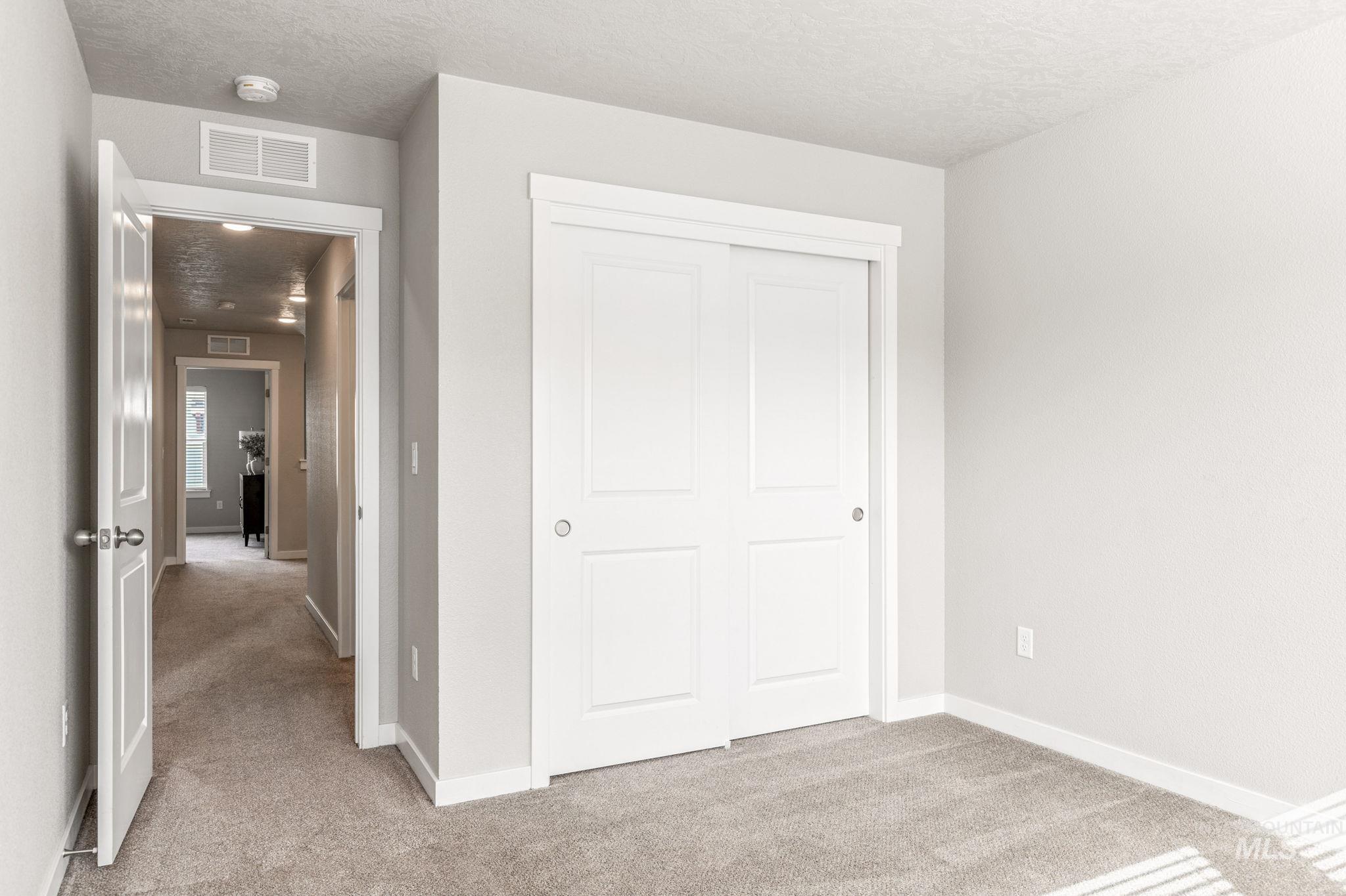 407 N Tessa Lane, Meridian, Idaho 83642, 3 Bedrooms, 2.5 Bathrooms, Residential For Sale, Price $399,900,MLS 98979470