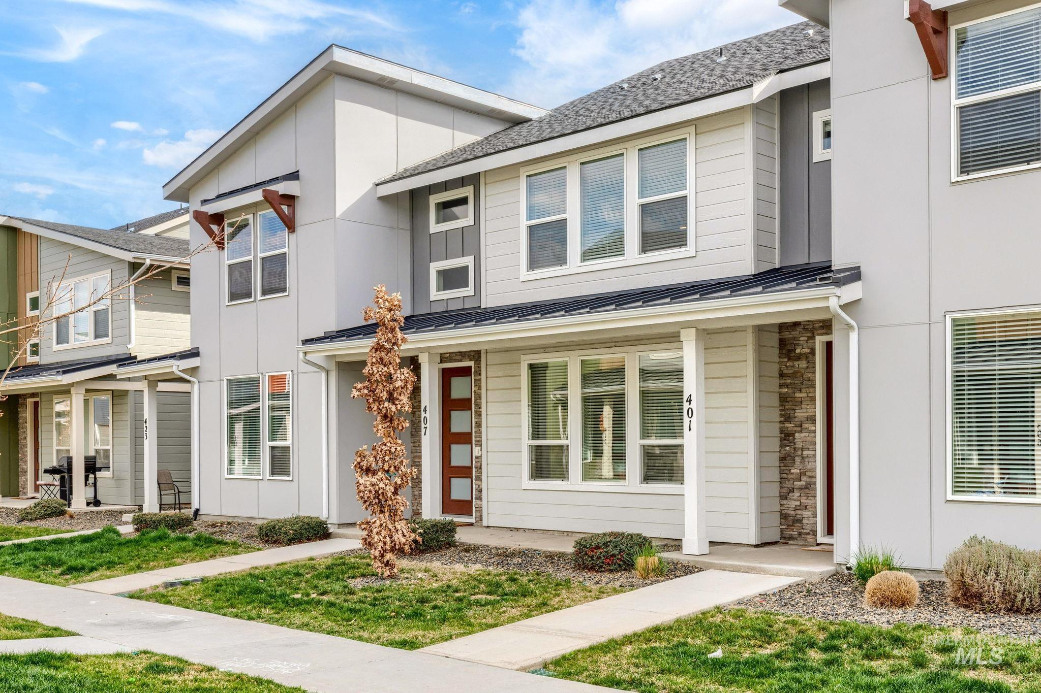 407 N Tessa Lane, Meridian, Idaho 83642, 3 Bedrooms, 2.5 Bathrooms, Residential For Sale, Price $399,900,MLS 98979470