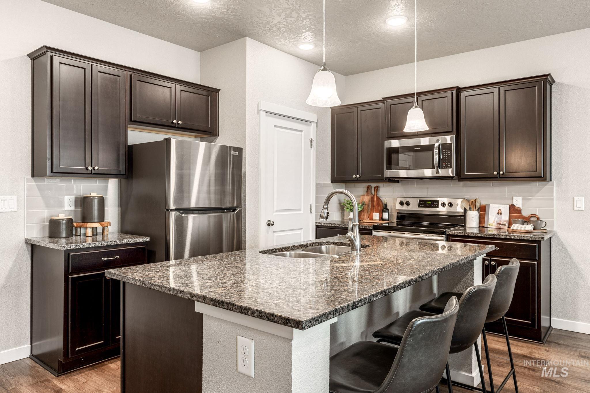 407 N Tessa Lane, Meridian, Idaho 83642, 3 Bedrooms, 2.5 Bathrooms, Residential For Sale, Price $399,900,MLS 98979470