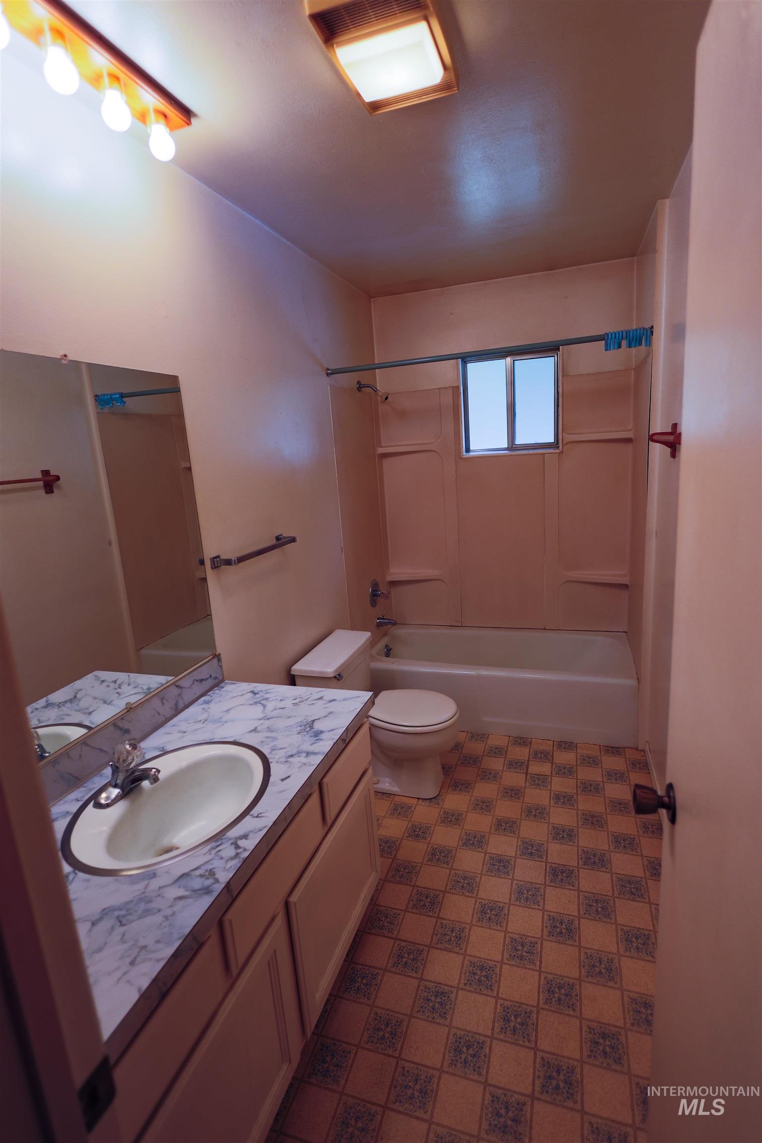 717 Big Cedar Road, Kooskia, Idaho 83539, 4 Bedrooms, 2 Bathrooms, Residential For Sale, Price $439,000,MLS 98979471