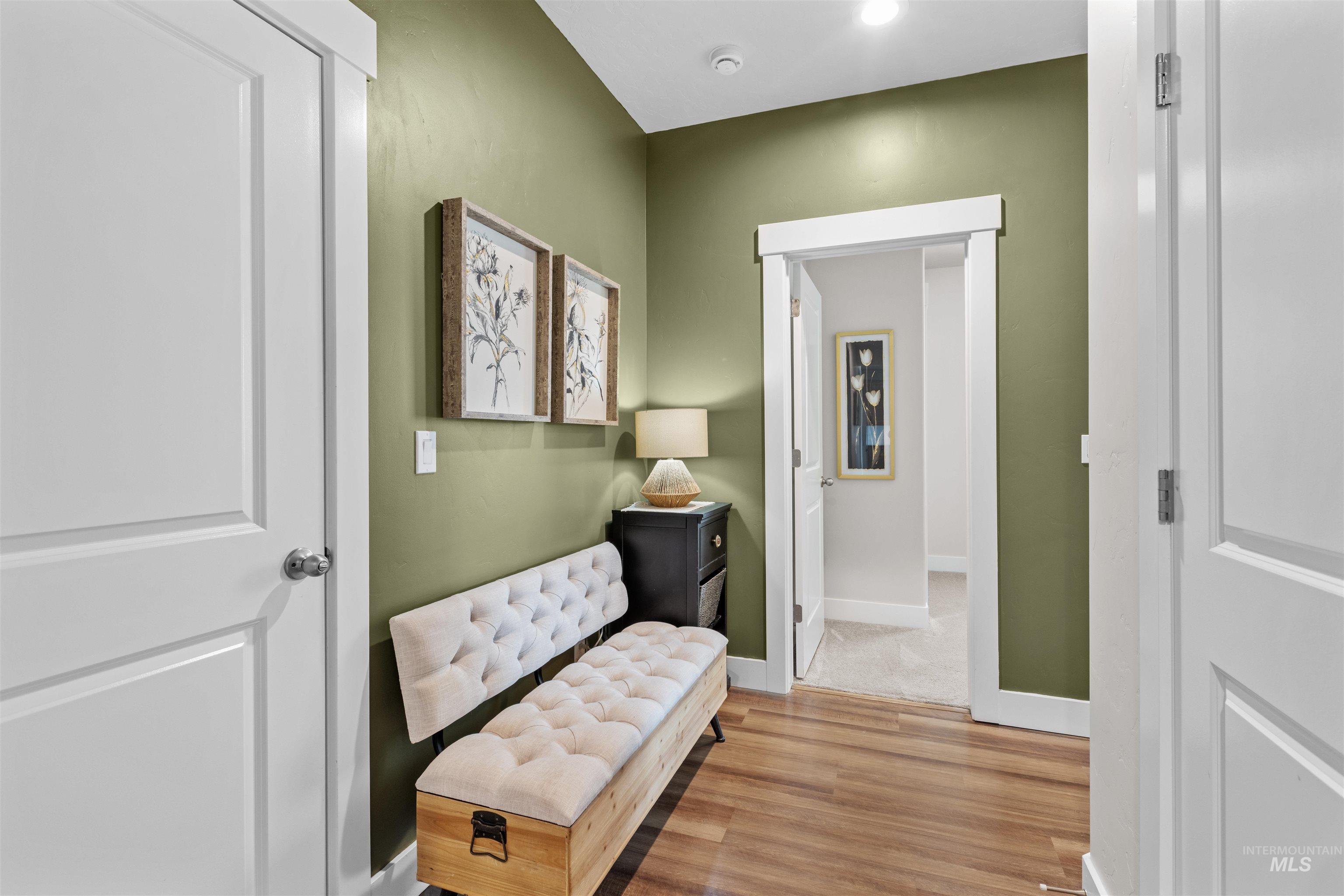 2207 W Gelding St, Middleton, Idaho 83644, 3 Bedrooms, 2 Bathrooms, Residential For Sale, Price $424,900,MLS 98979473