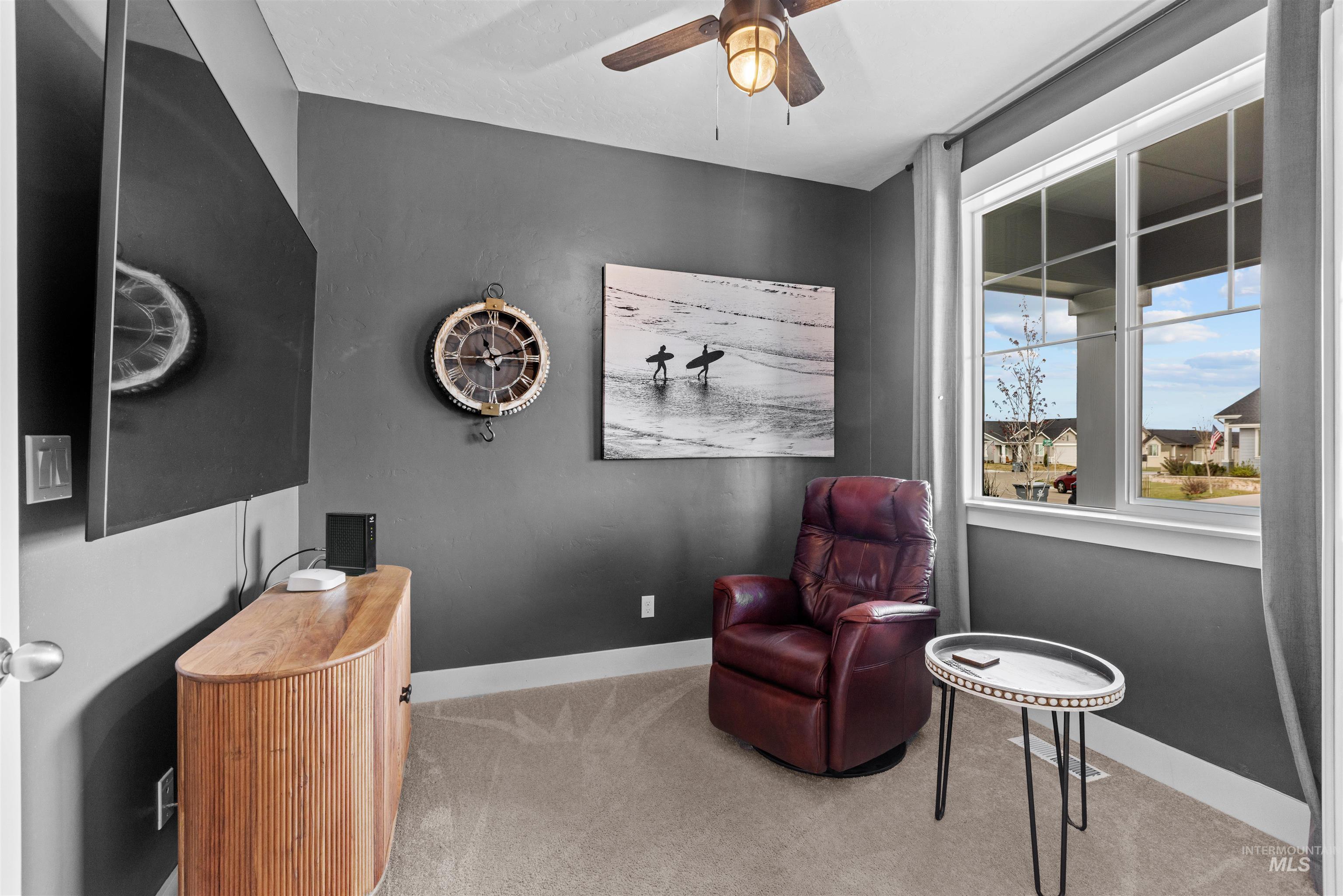 2207 W Gelding St, Middleton, Idaho 83644, 3 Bedrooms, 2 Bathrooms, Residential For Sale, Price $424,900,MLS 98979473