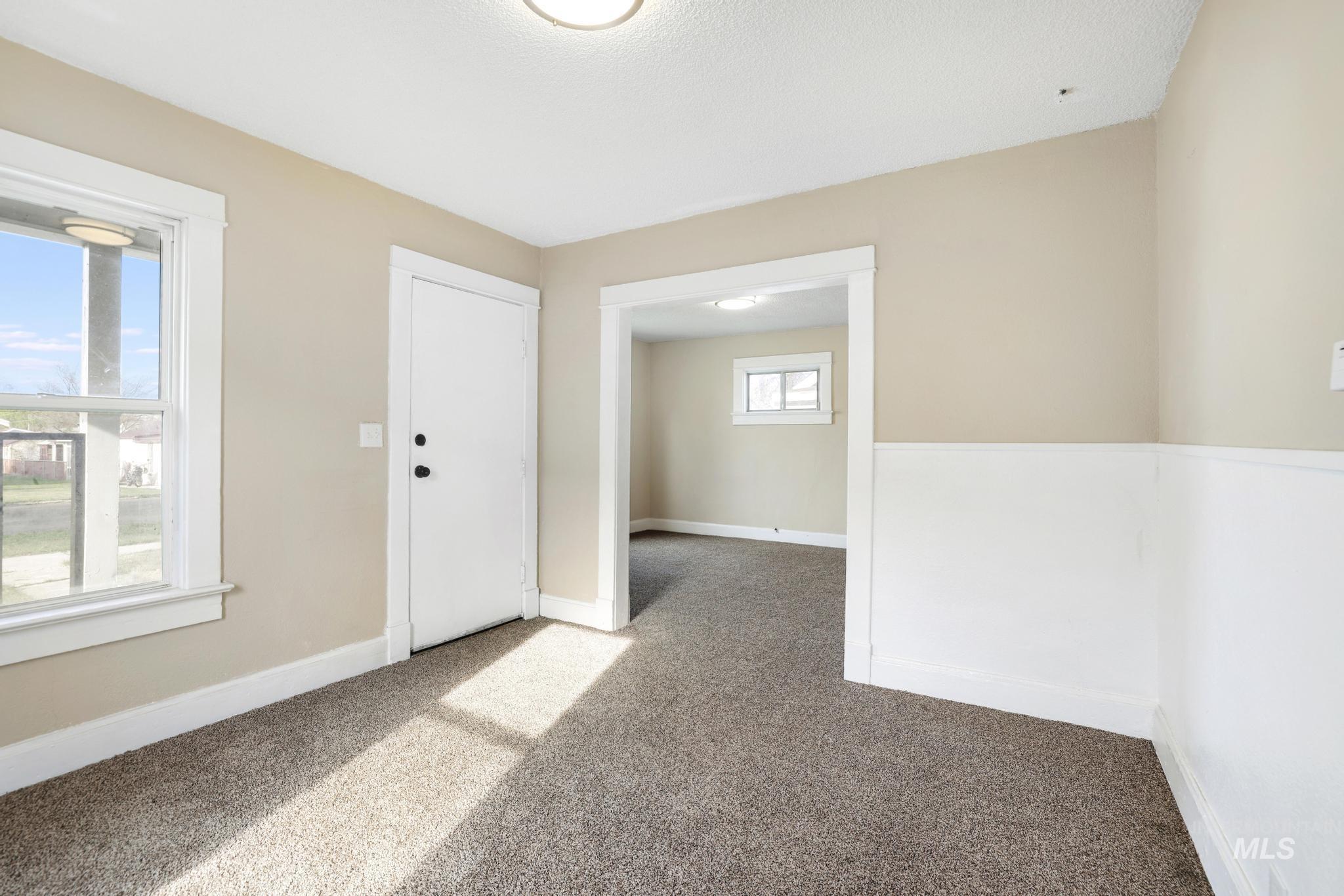 512 N 11th Ave, Buhl, Idaho 83316, 3 Bedrooms, 2 Bathrooms, Residential For Sale, Price $265,000,MLS 98979474