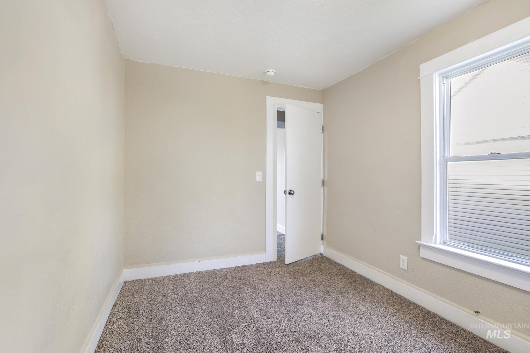 512 N 11th Ave, Buhl, Idaho 83316, 3 Bedrooms, 2 Bathrooms, Residential For Sale, Price $265,000,MLS 98979474