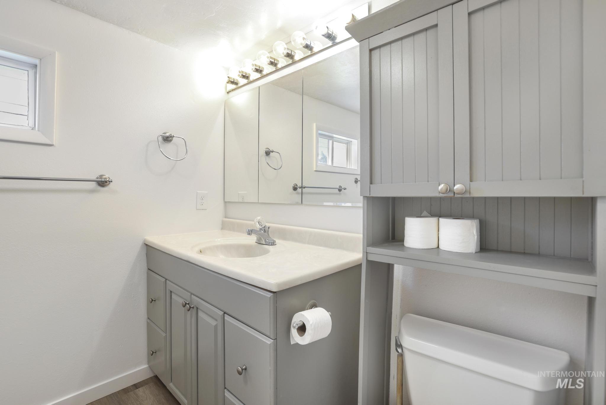 512 N 11th Ave, Buhl, Idaho 83316, 3 Bedrooms, 2 Bathrooms, Residential For Sale, Price $265,000,MLS 98979474