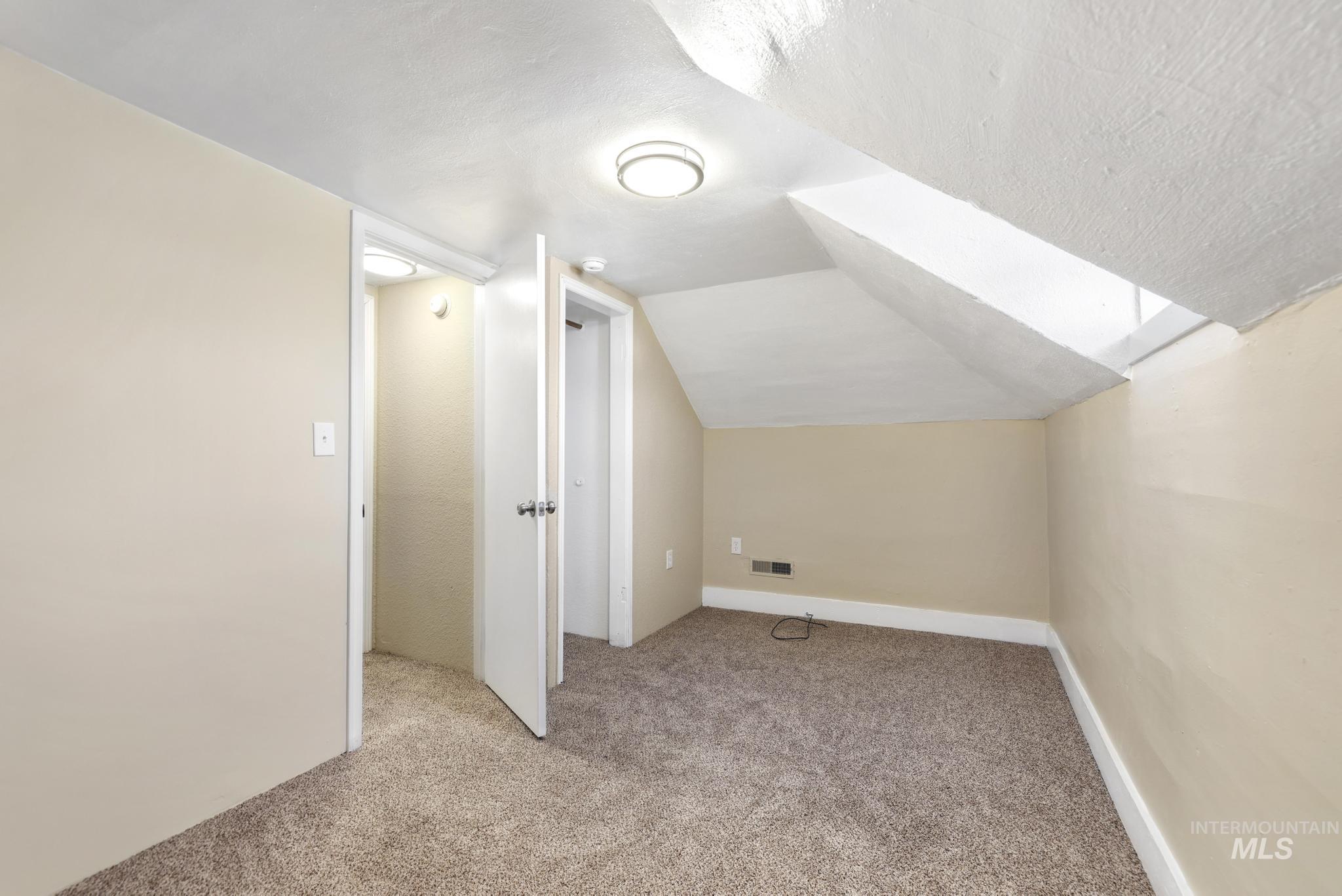 512 N 11th Ave, Buhl, Idaho 83316, 3 Bedrooms, 2 Bathrooms, Residential For Sale, Price $265,000,MLS 98979474