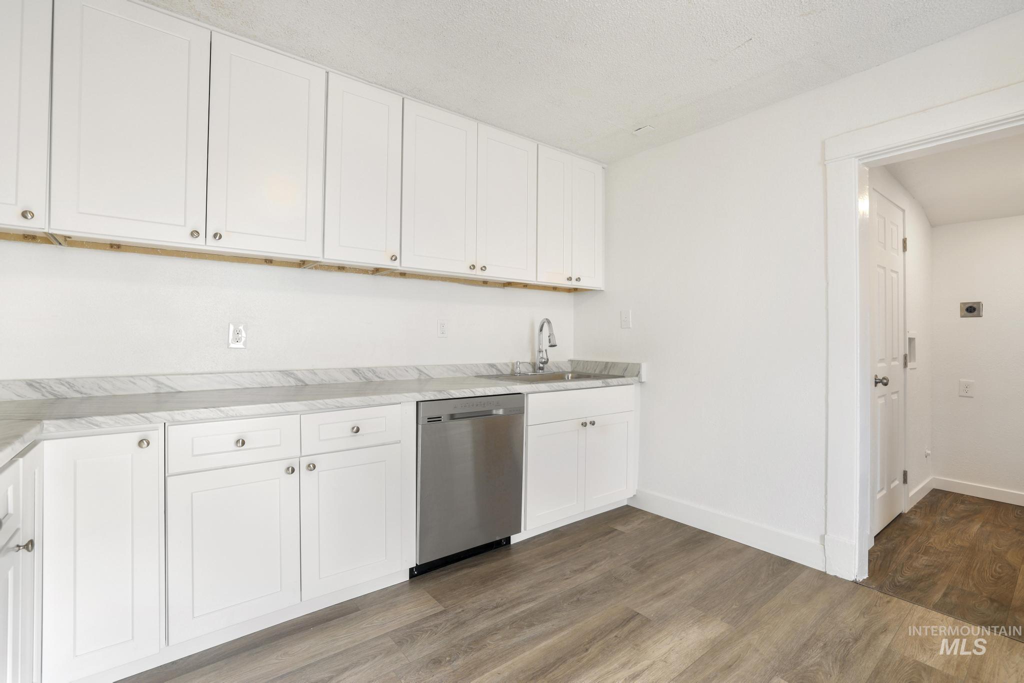 512 N 11th Ave, Buhl, Idaho 83316, 3 Bedrooms, 2 Bathrooms, Residential For Sale, Price $265,000,MLS 98979474