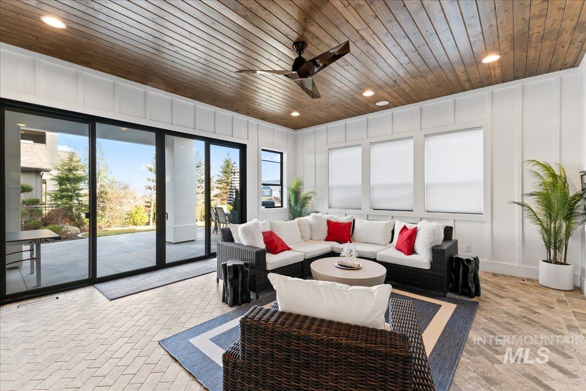 6420 W Biathlon St, Eagle, Idaho 83616, 5 Bedrooms, 7 Bathrooms, Residential For Sale, Price $2,999,999,MLS 98979476