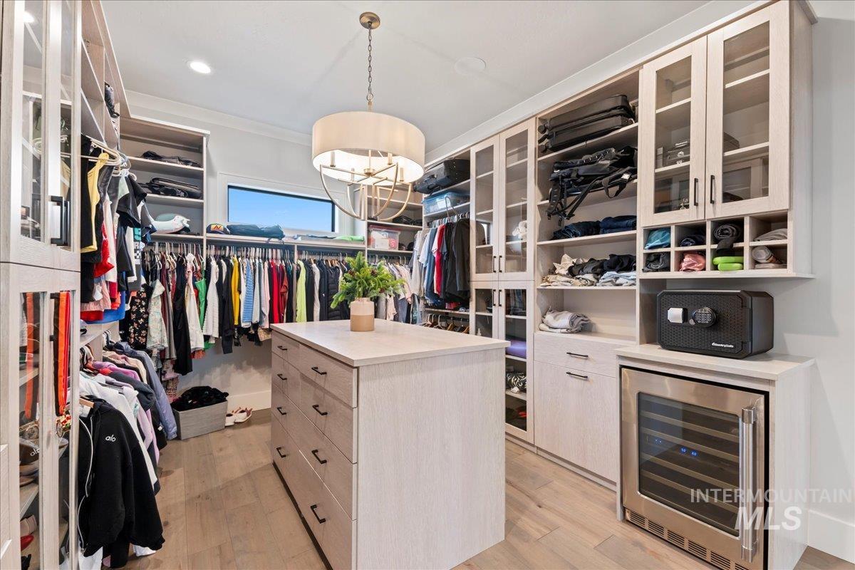 6420 W Biathlon St, Eagle, Idaho 83616, 5 Bedrooms, 7 Bathrooms, Residential For Sale, Price $2,999,999,MLS 98979476