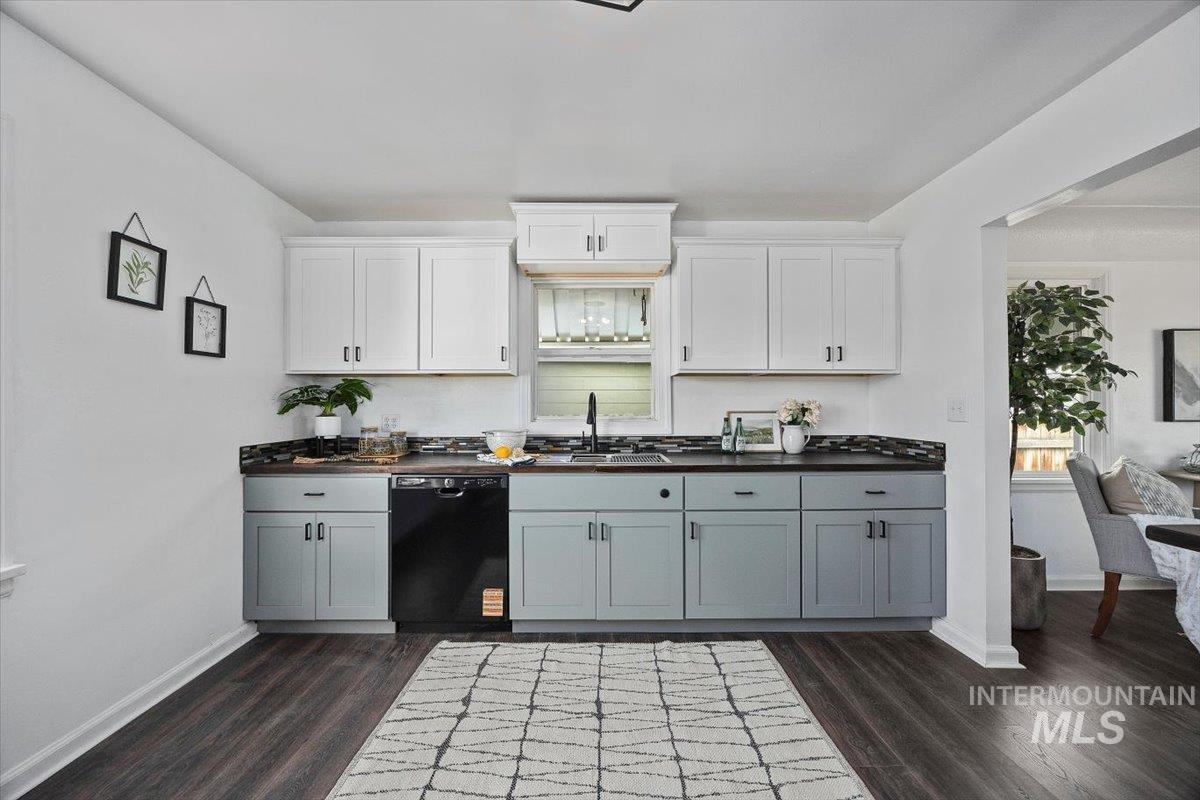 624 N 11th Ave, Buhl, Idaho 83316, 2 Bedrooms, 1 Bathroom, Residential For Sale, Price $275,000,MLS 98979477