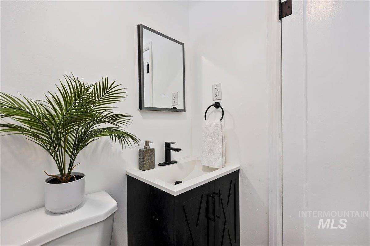 624 N 11th Ave, Buhl, Idaho 83316, 2 Bedrooms, 1 Bathroom, Residential For Sale, Price $275,000,MLS 98979477