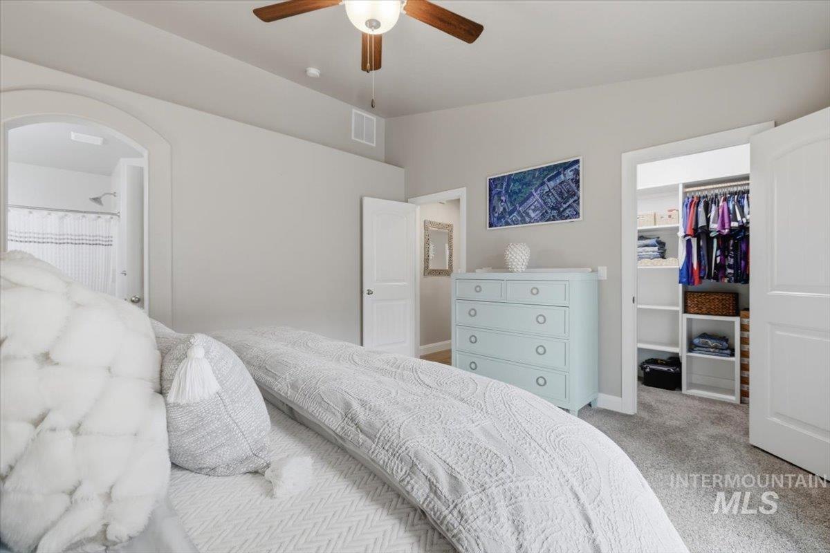 9382 S Updale Avenue, Kuna, Idaho 83634, 3 Bedrooms, 2 Bathrooms, Residential For Sale, Price $469,990, 98979478