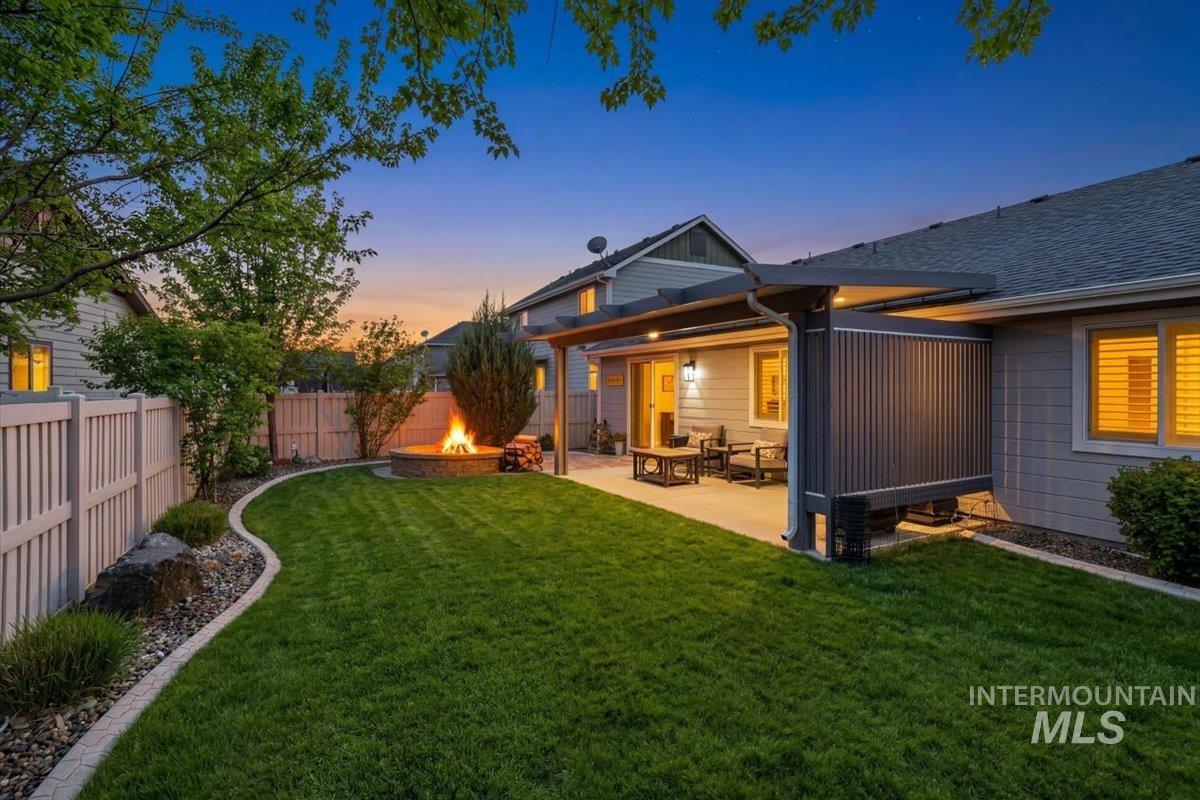 9382 S Updale Avenue, Kuna, Idaho 83634, 3 Bedrooms, 2 Bathrooms, Residential For Sale, Price $469,990, 98979478