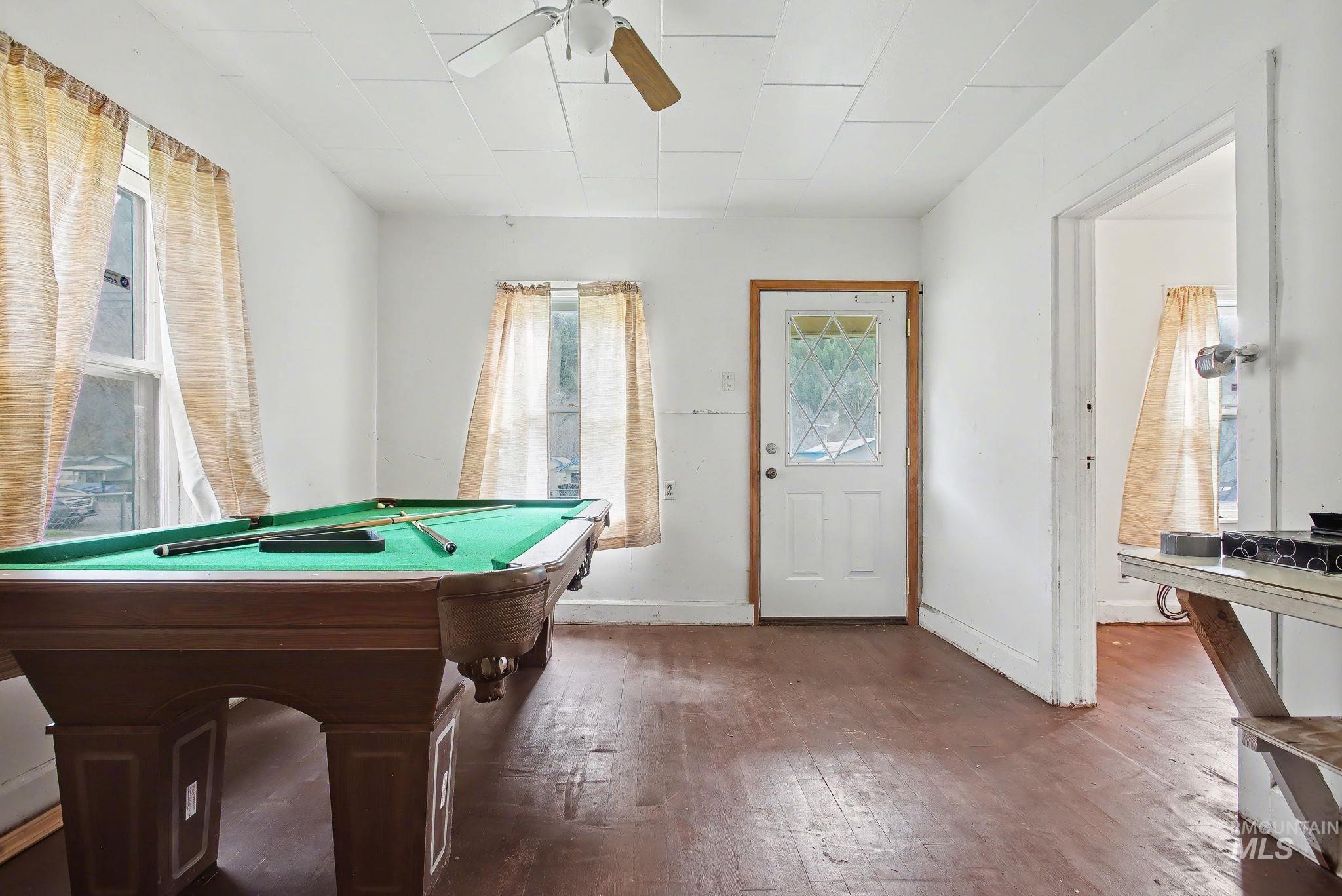 1250 Michigan Avenue, Orofino, Idaho 83544, 5 Bedrooms, 1 Bathroom, Residential For Sale, Price $189,000,MLS 98979479