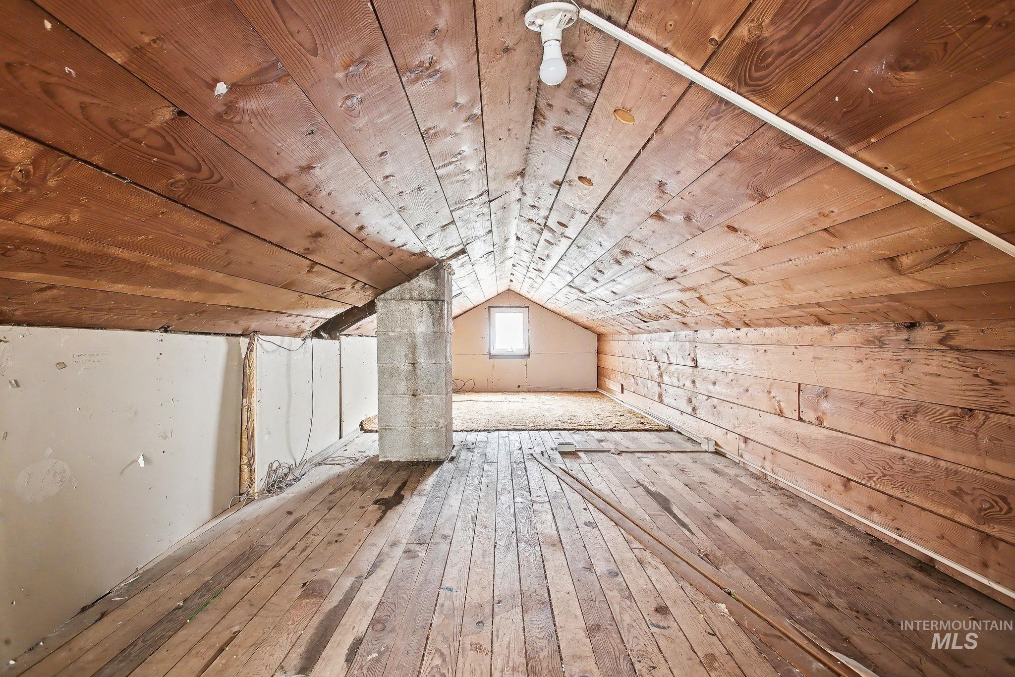 1250 Michigan Avenue, Orofino, Idaho 83544, 5 Bedrooms, 1 Bathroom, Residential For Sale, Price $189,000,MLS 98979479