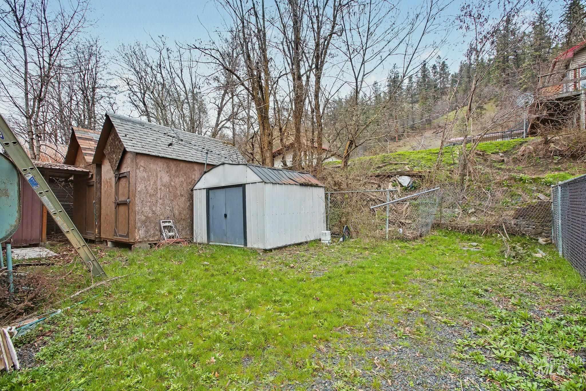 1250 Michigan Avenue, Orofino, Idaho 83544, 5 Bedrooms, 1 Bathroom, Residential For Sale, Price $189,000,MLS 98979479