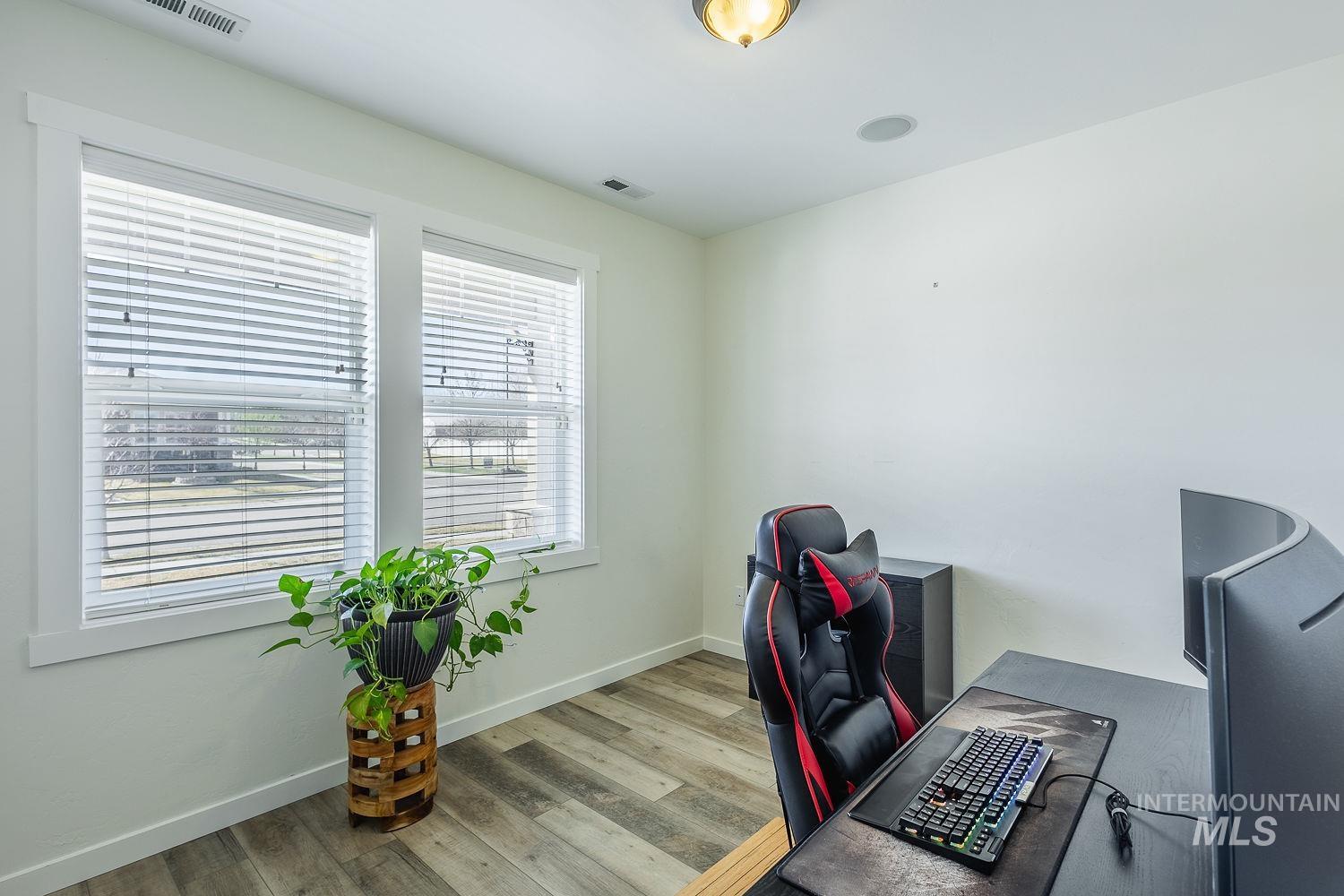 1332 W Raelin Dr, Nampa, Idaho 83686, 4 Bedrooms, 3 Bathrooms, Residential For Sale, Price $549,900, 98979480