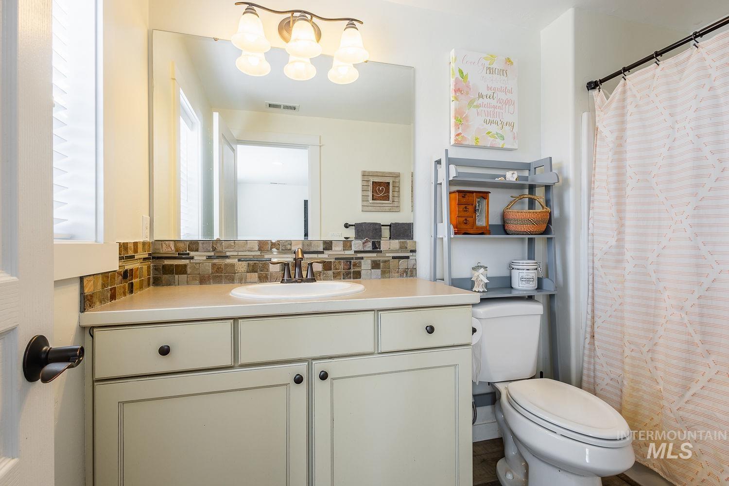 1332 W Raelin Dr, Nampa, Idaho 83686, 4 Bedrooms, 3 Bathrooms, Residential For Sale, Price $549,900, 98979480