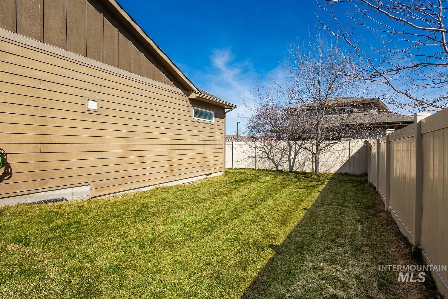 1332 W Raelin Dr, Nampa, Idaho 83686, 4 Bedrooms, 3 Bathrooms, Residential For Sale, Price $549,900, 98979480