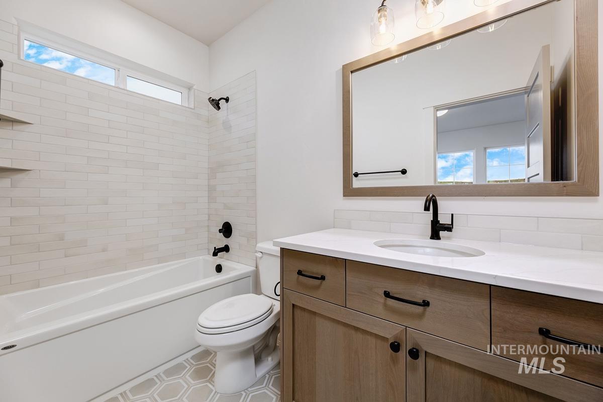 2901 E Mardia St, Meridian, Idaho 83642, 4 Bedrooms, 3.5 Bathrooms, Residential For Sale, Price $1,207,146,MLS 98979481