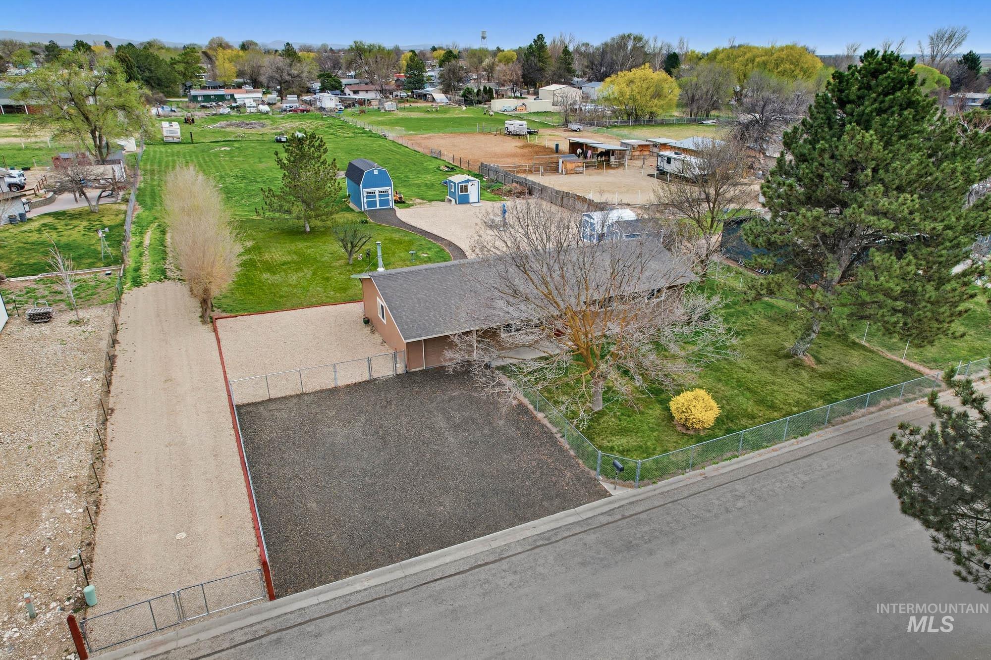 13042 S Ocotillo Dr, Kuna, Idaho 83634, 2 Bedrooms, 2 Bathrooms, Residential For Sale, Price $525,000, 98979485