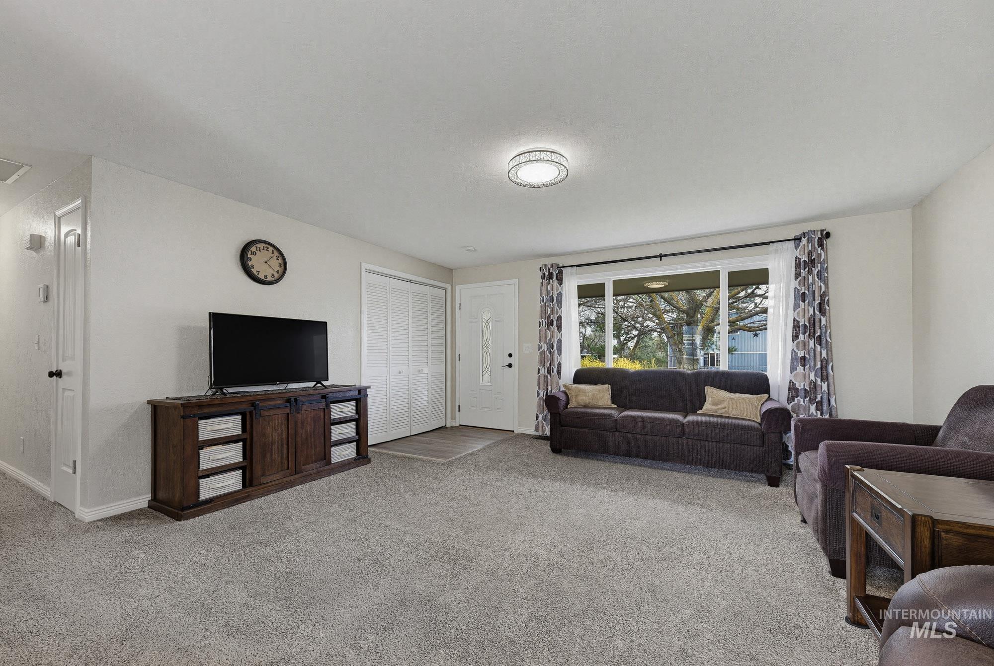 13042 S Ocotillo Dr, Kuna, Idaho 83634, 2 Bedrooms, 2 Bathrooms, Residential For Sale, Price $525,000, 98979485