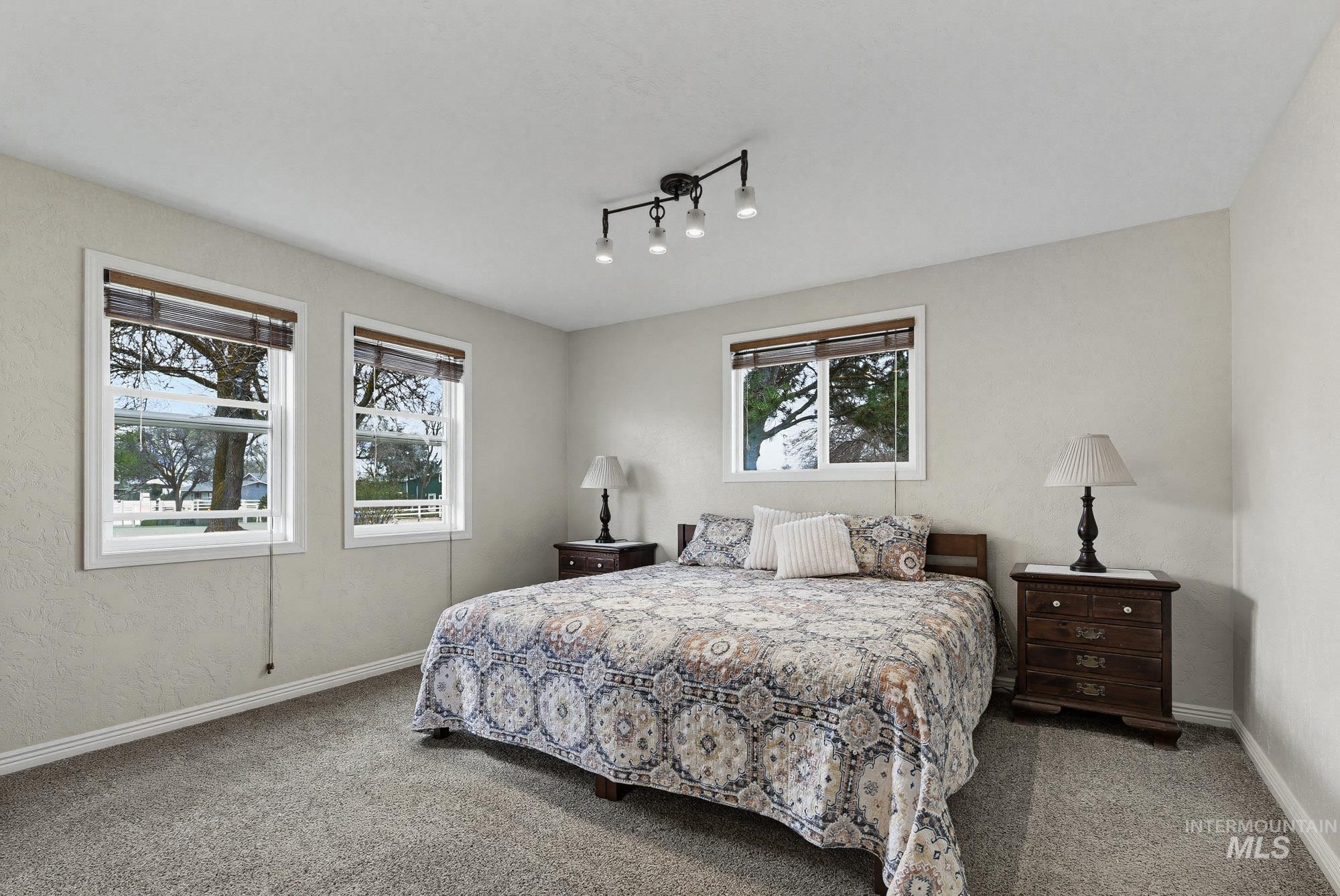 13042 S Ocotillo Dr, Kuna, Idaho 83634, 2 Bedrooms, 2 Bathrooms, Residential For Sale, Price $525,000, 98979485